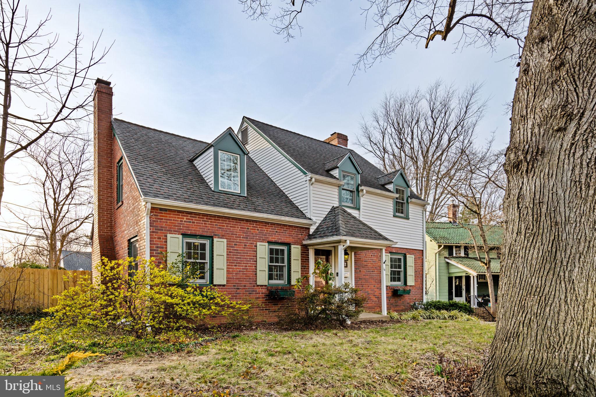 14 Willowbrook Ave