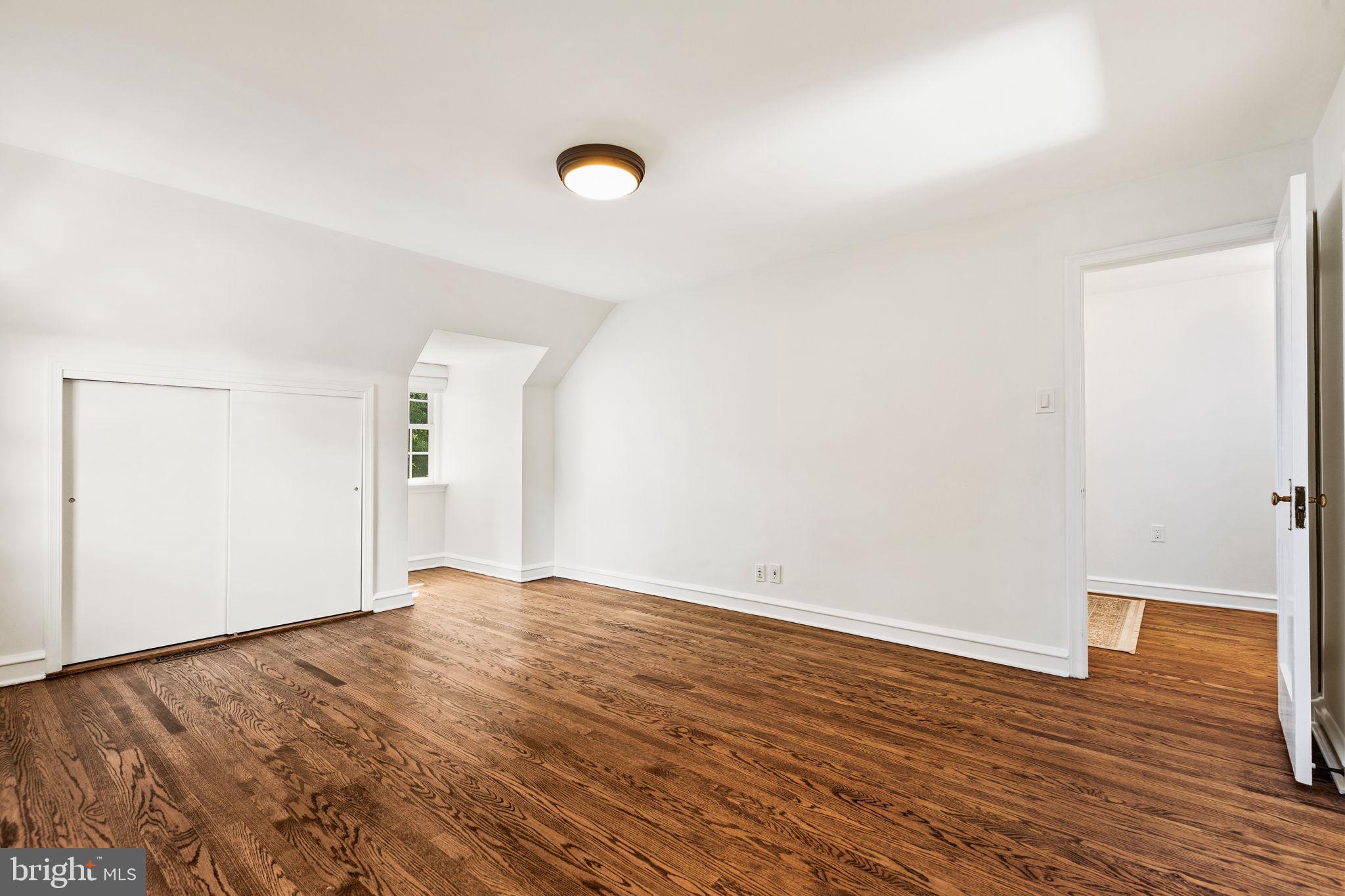 528 Custis Rd