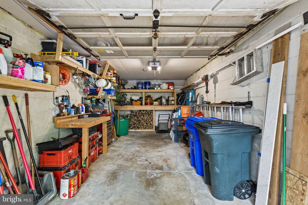 528 Custis Rd
