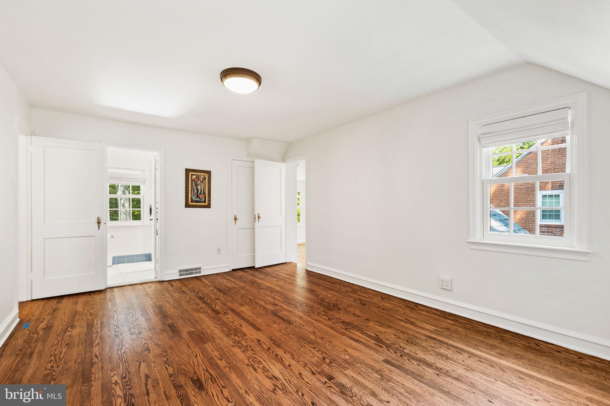 528 Custis Rd