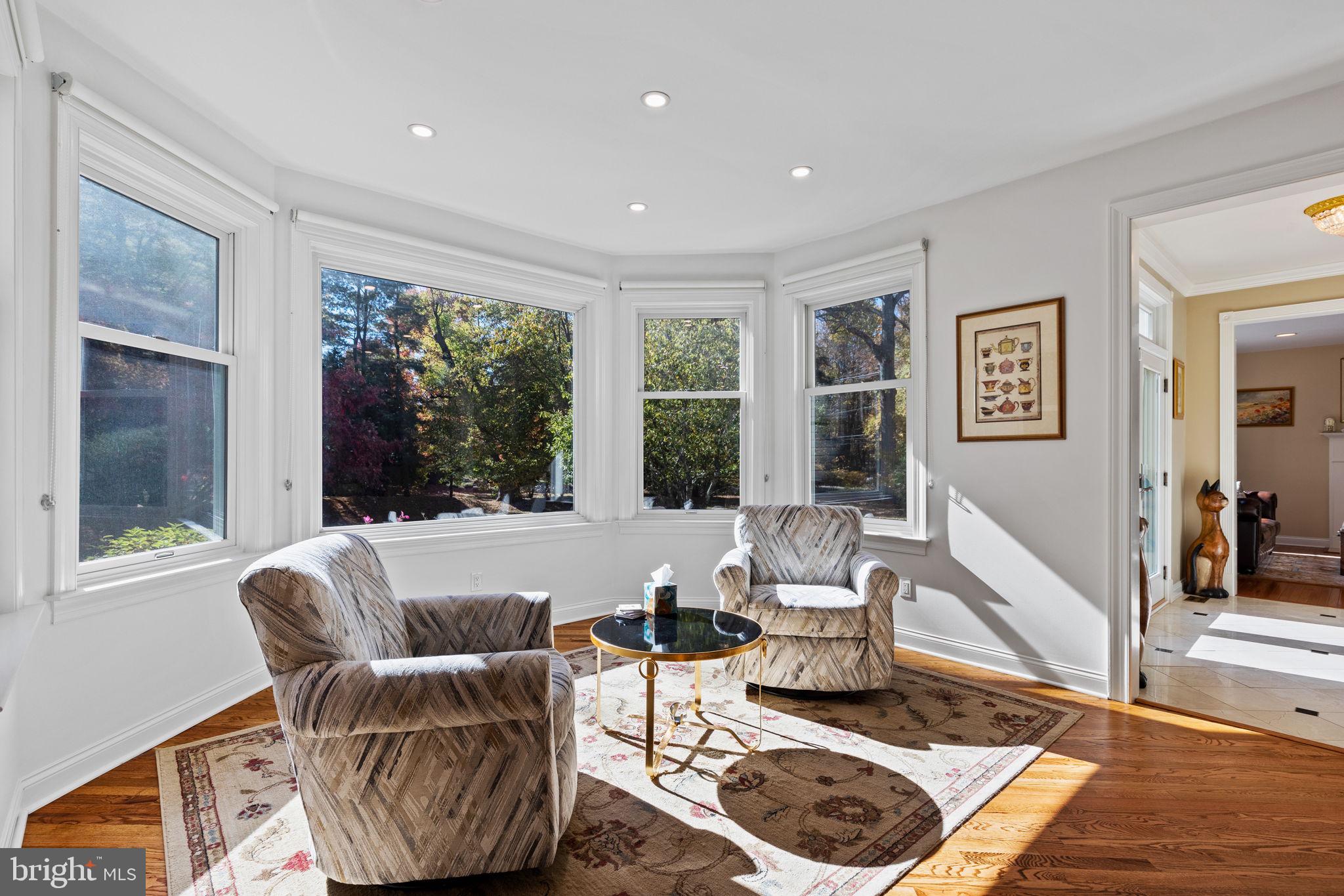 2 Bayberry Cir