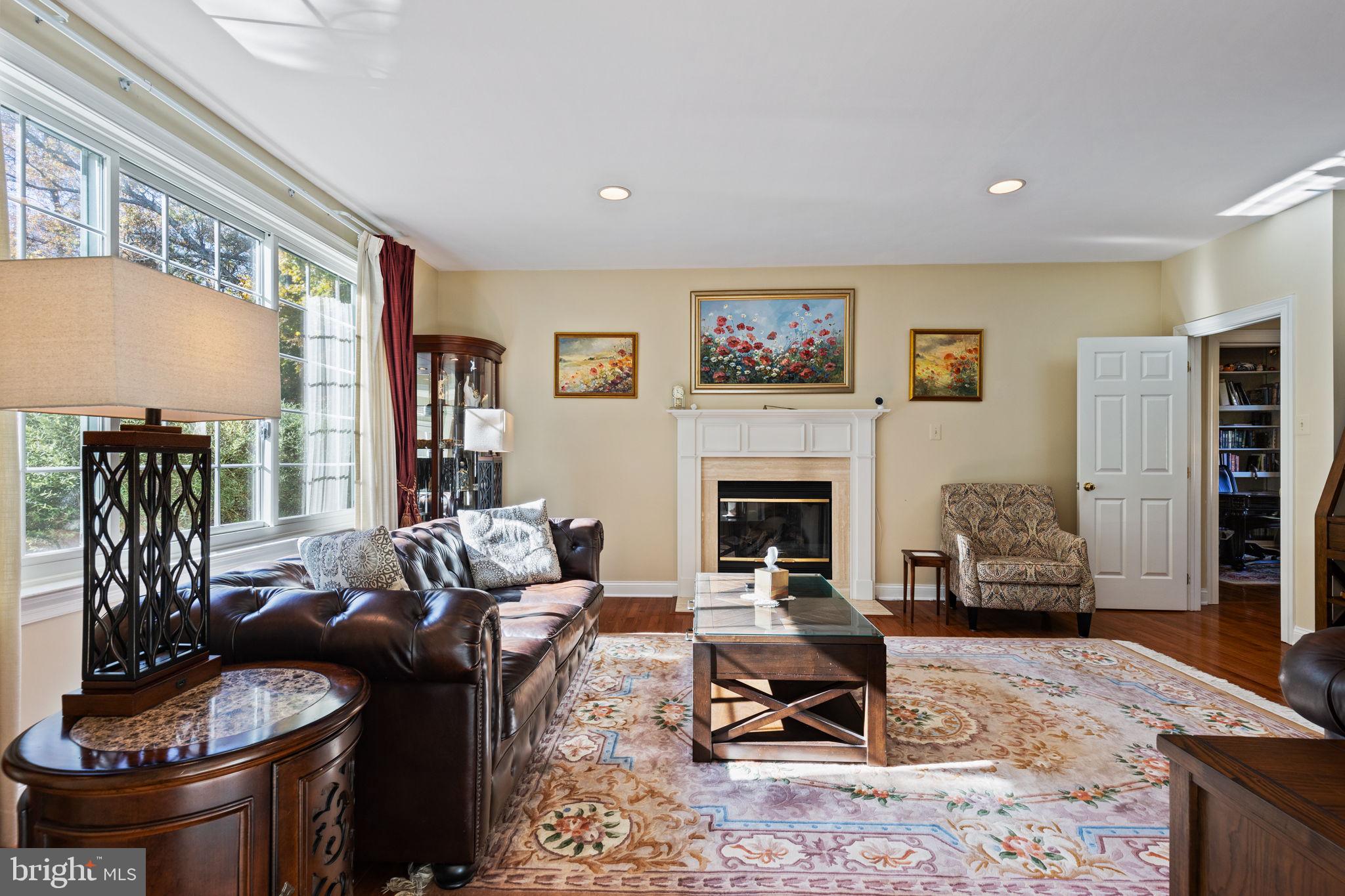 2 Bayberry Cir