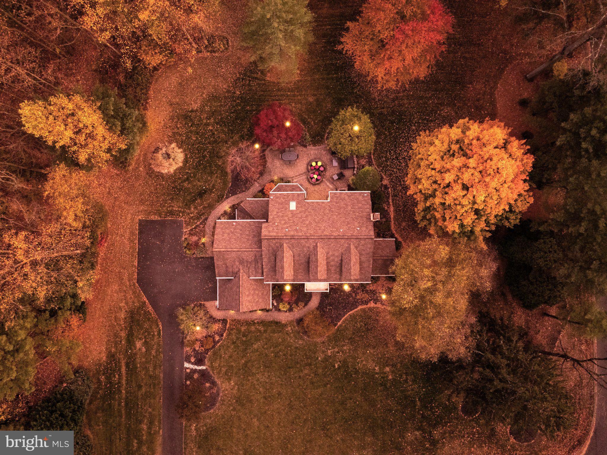 2 Bayberry Cir