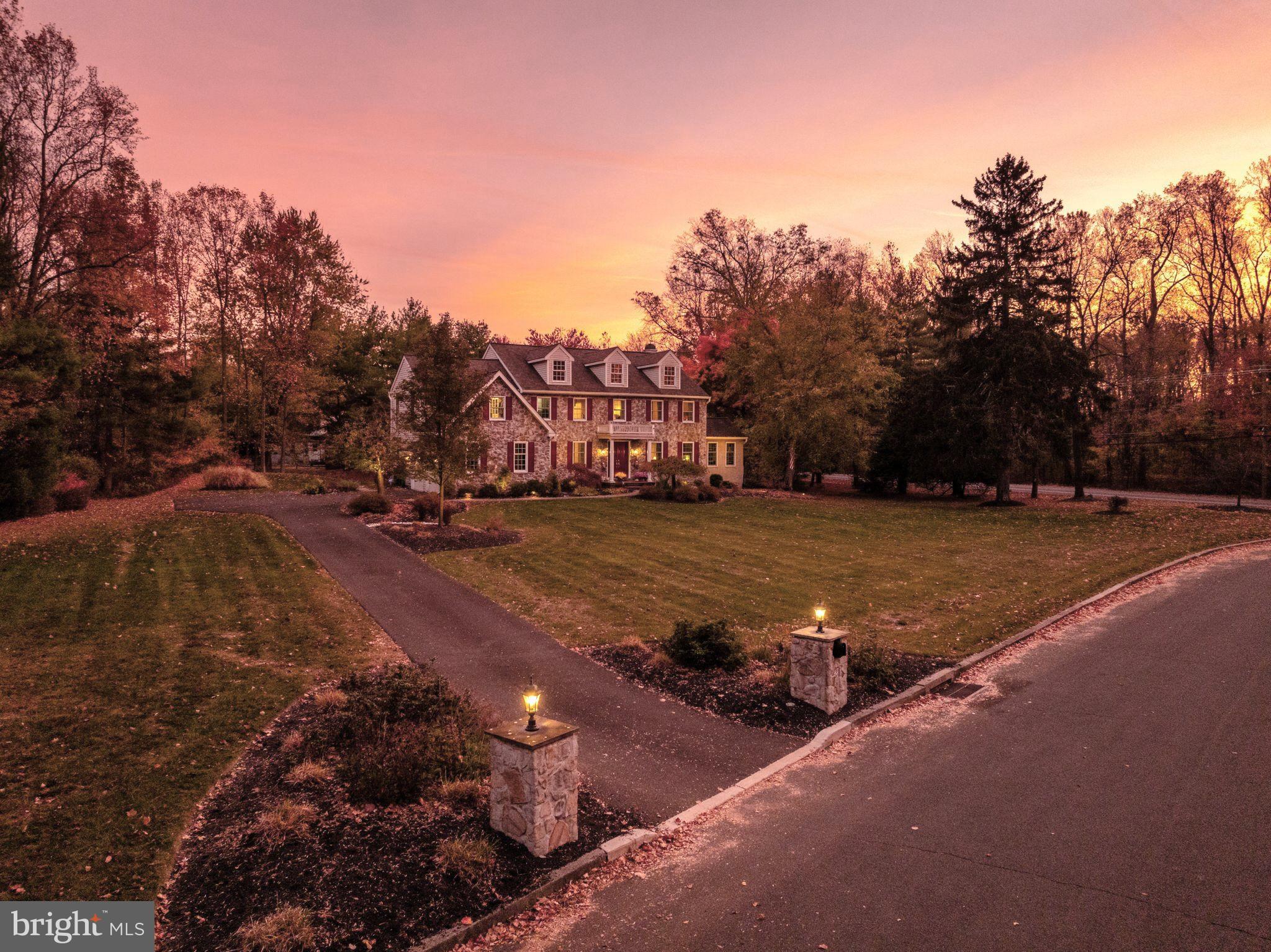 2 Bayberry Cir