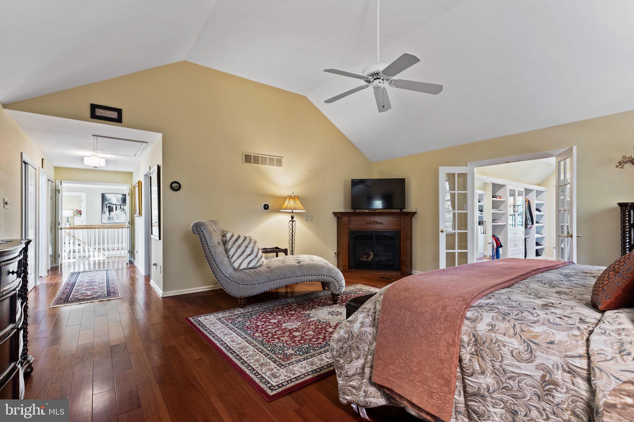 2 Bayberry Cir