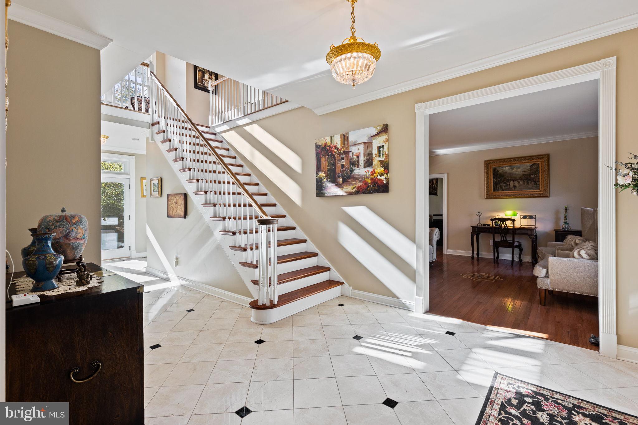 2 Bayberry Cir
