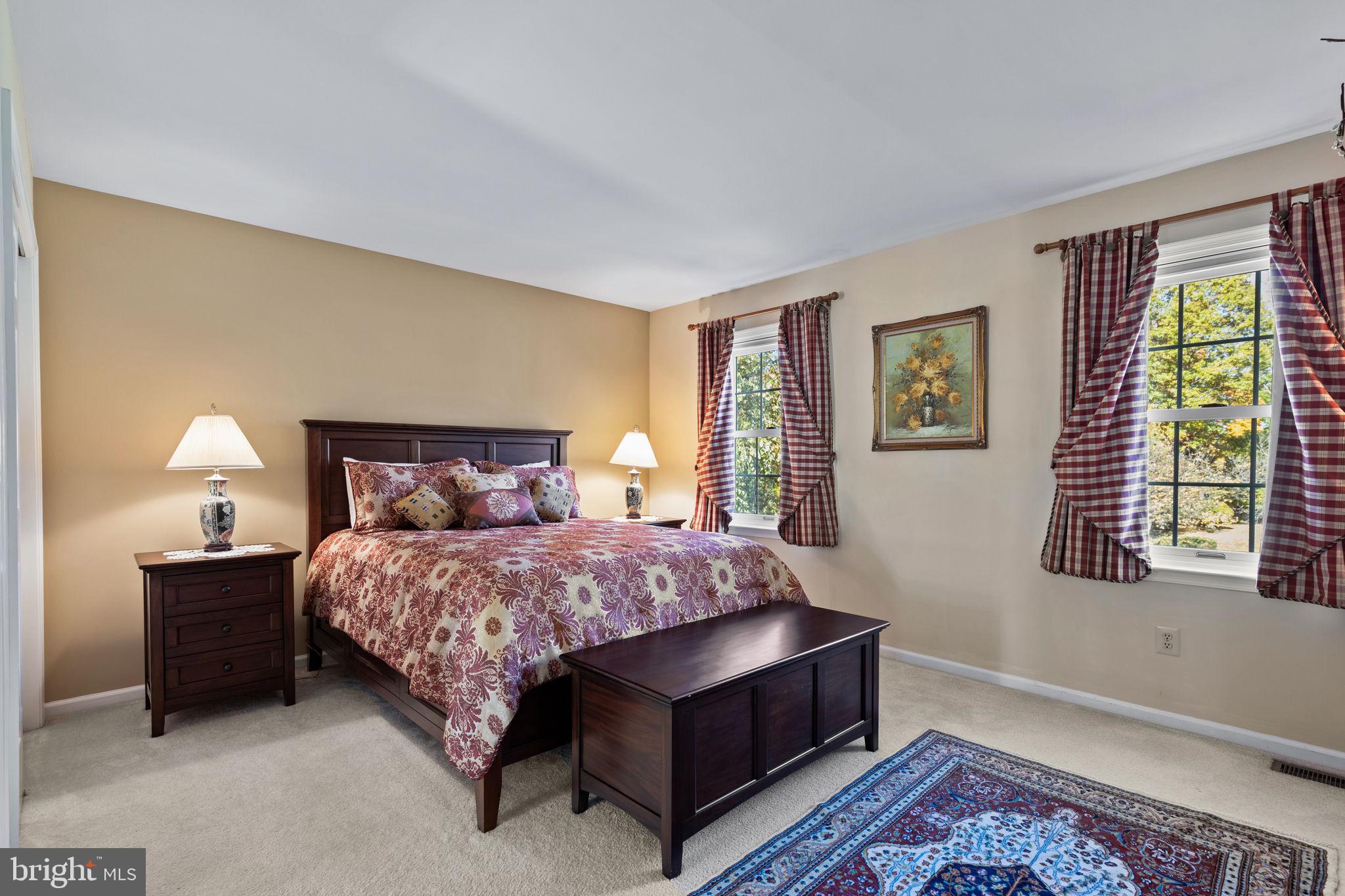 2 Bayberry Cir