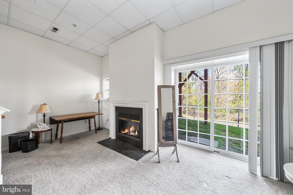 421 FORT HILL CIR