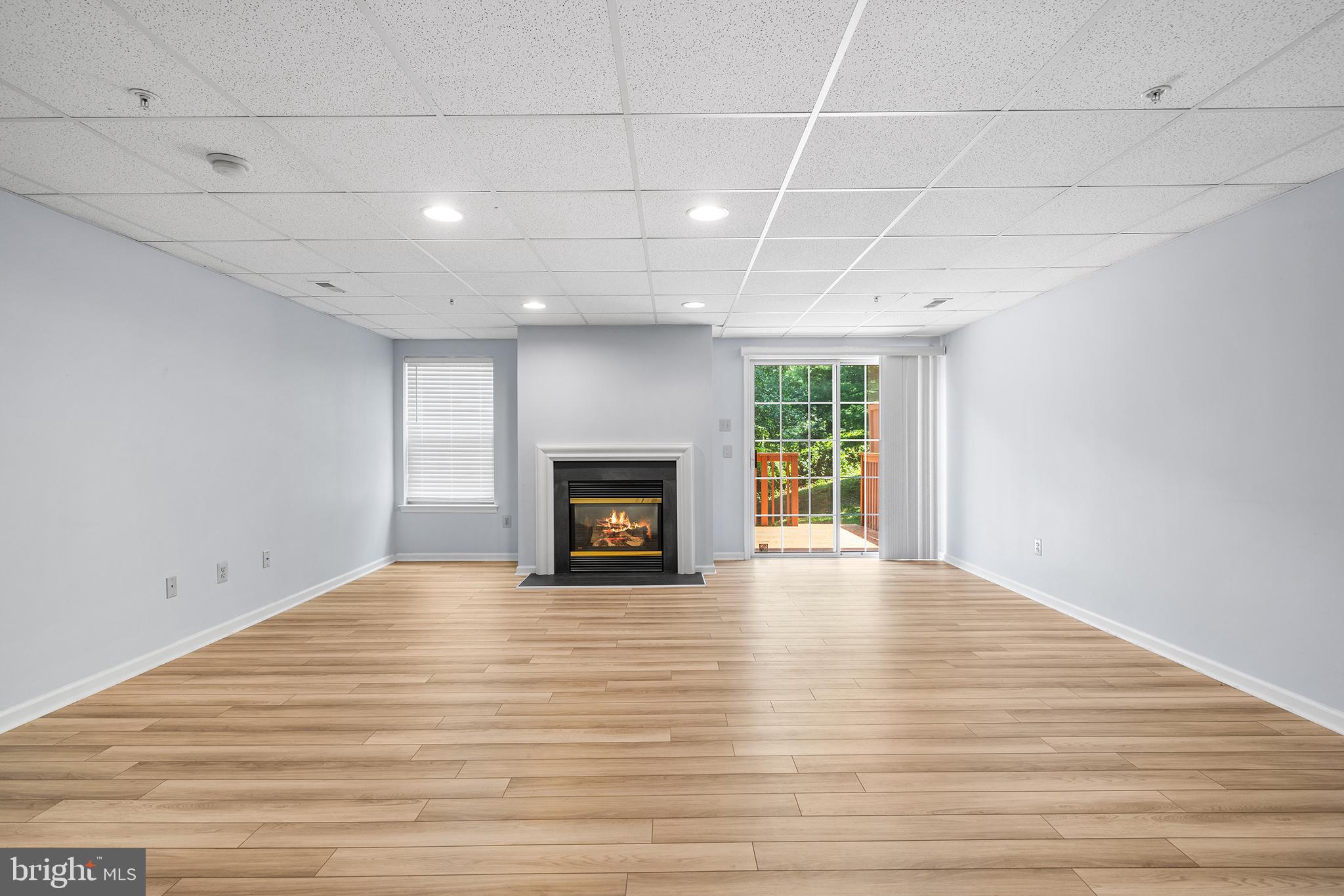 447 FORT HILL CIR