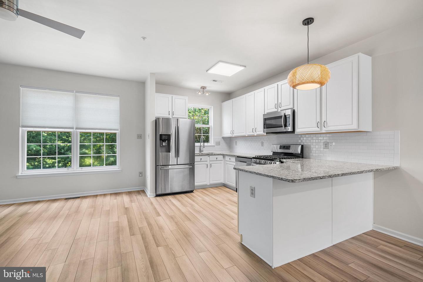 447 FORT HILL CIR