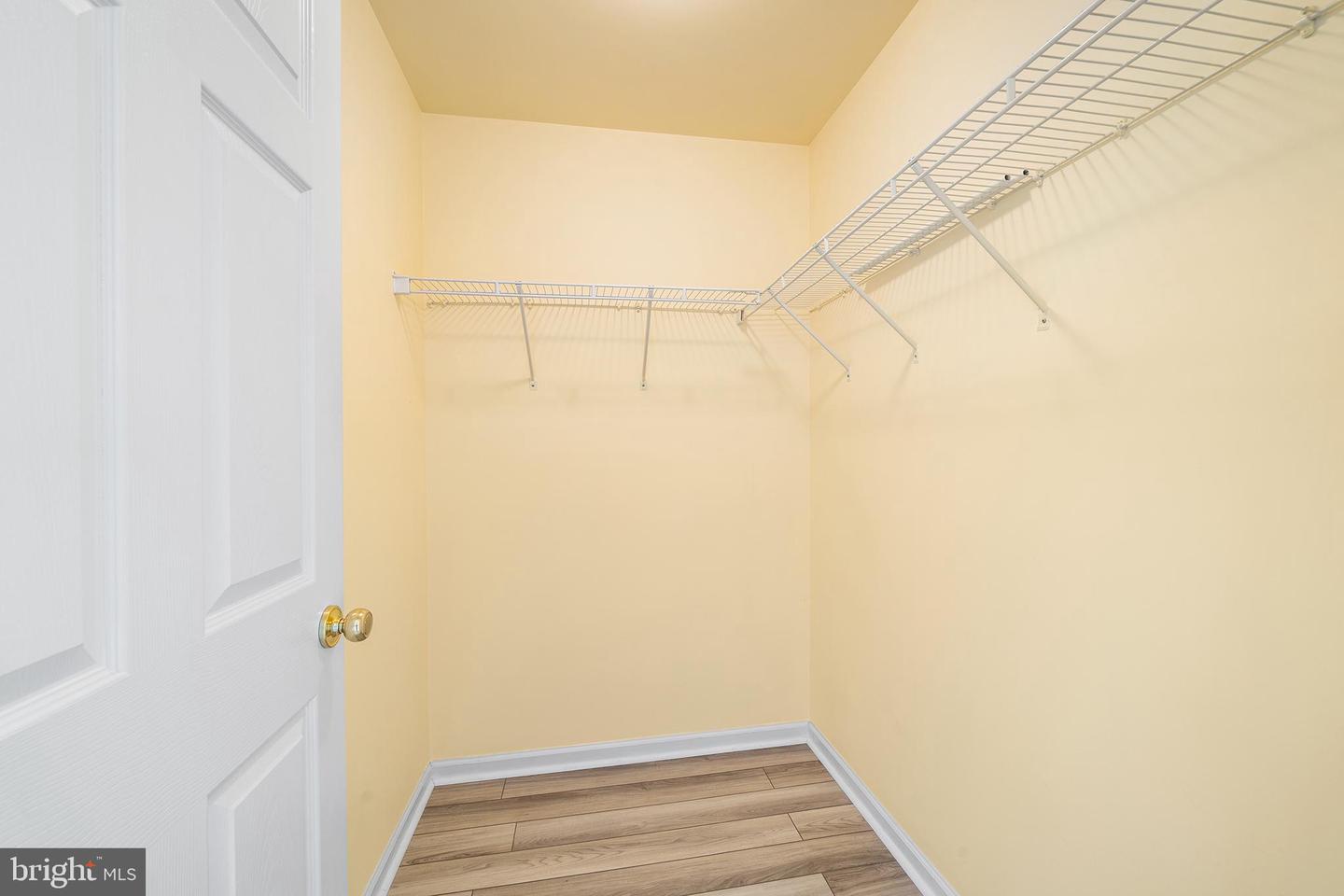 447 FORT HILL CIR