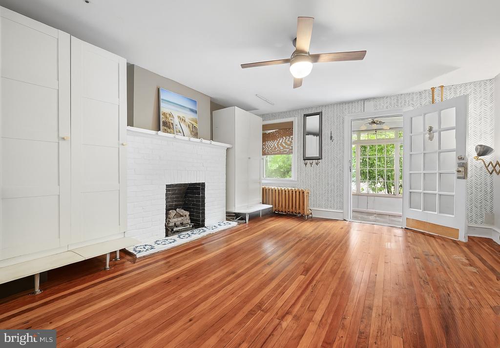 135 Simpson Rd