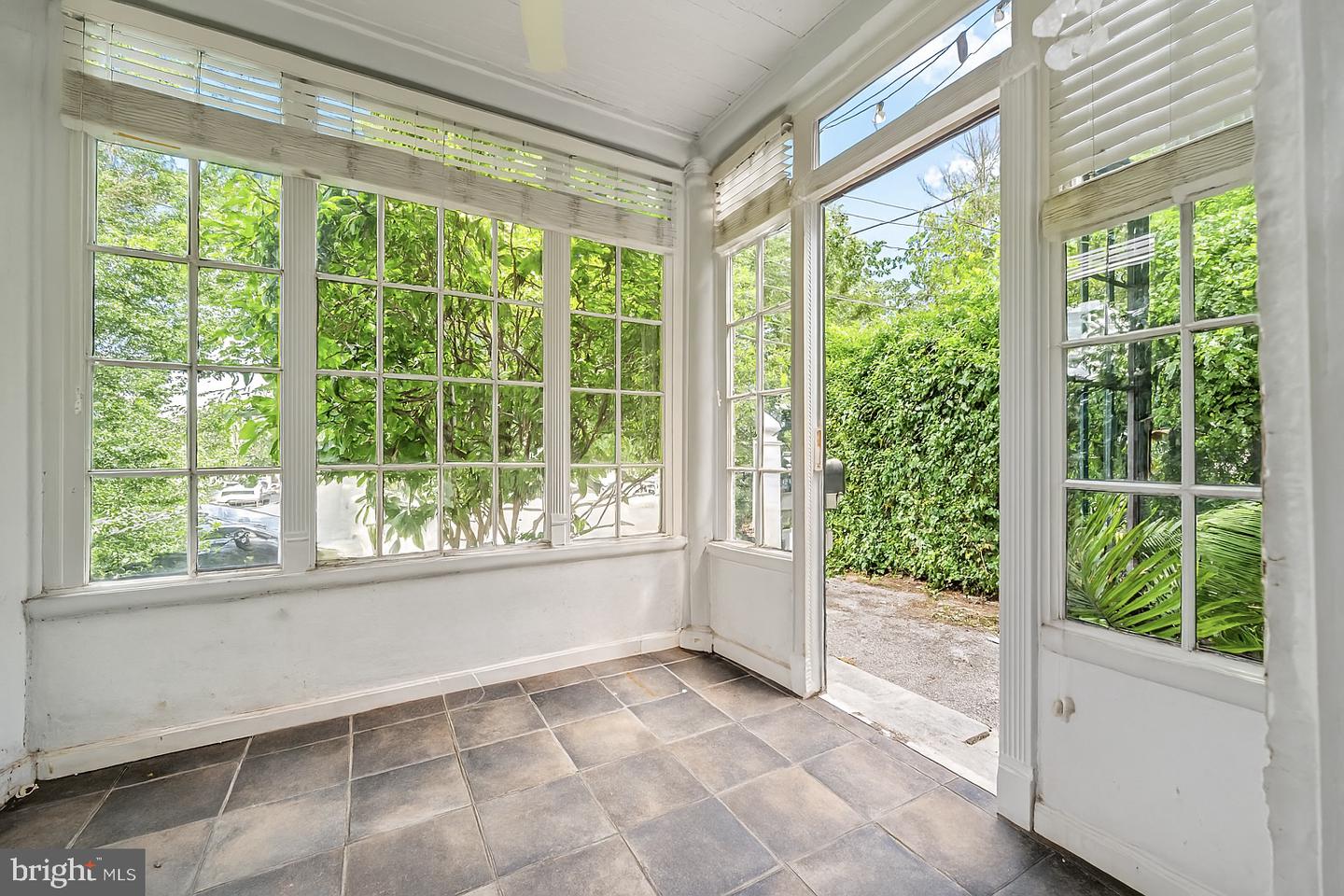135 Simpson Rd