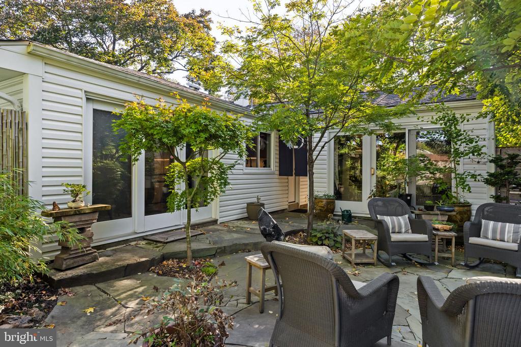 303 GLENWAY ROAD