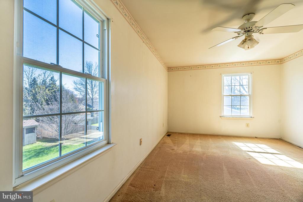 894 HERMAN ROAD