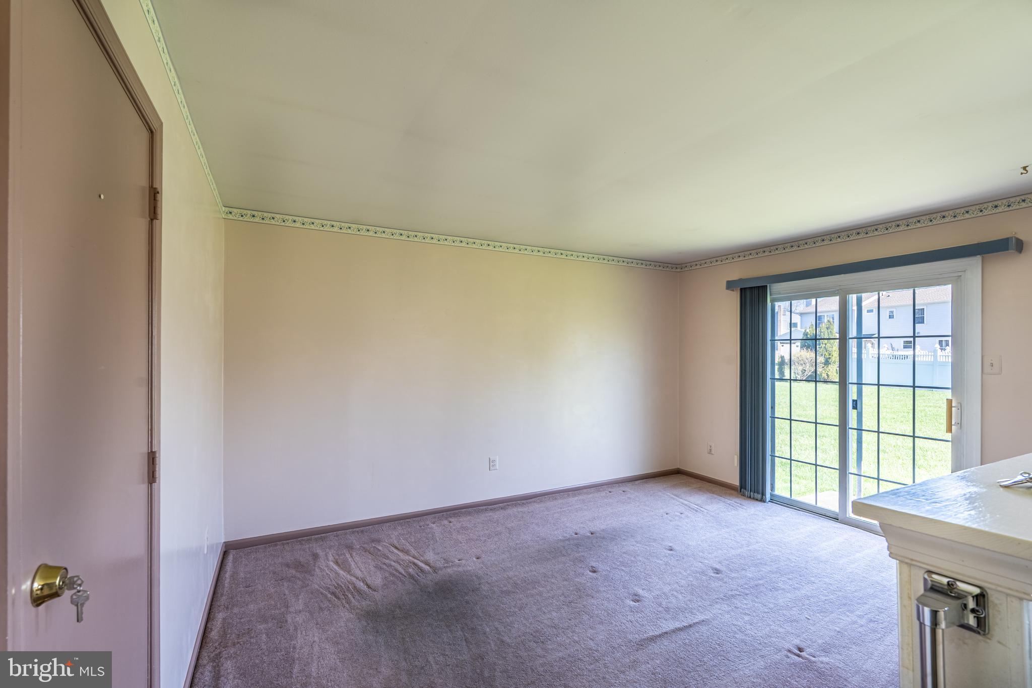894 HERMAN ROAD