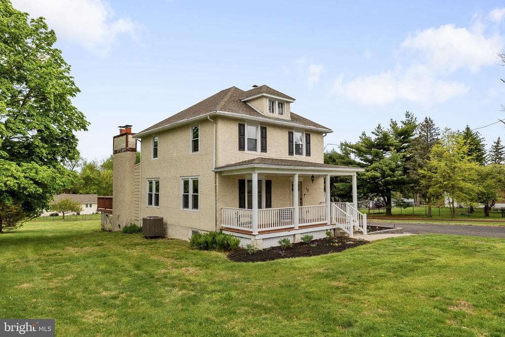 55 E MOUNT KIRK AVENUE