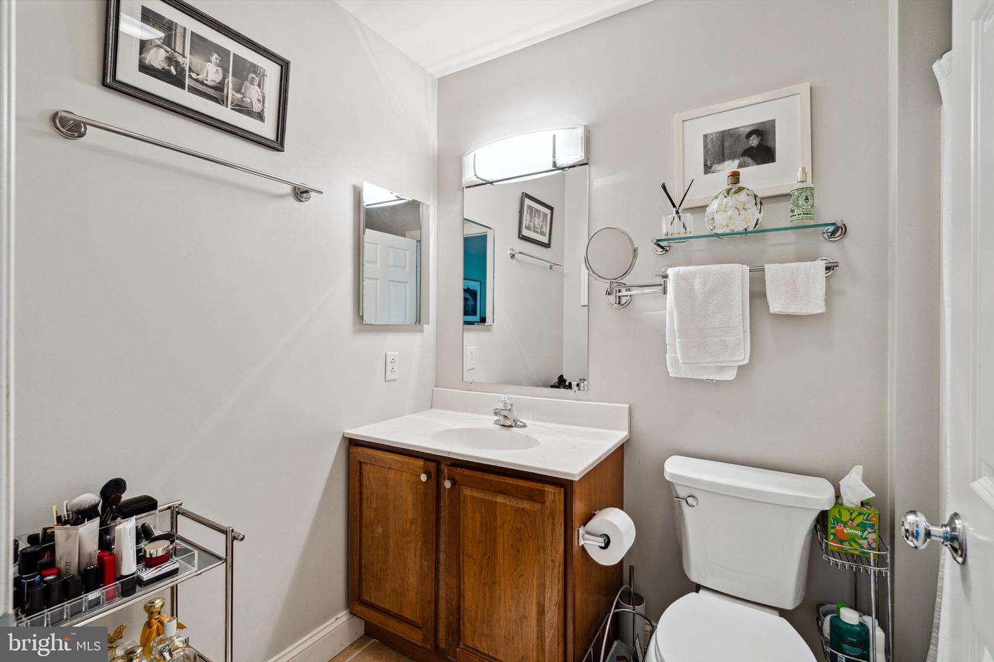 100 PARKER AVENUE Unit: 42