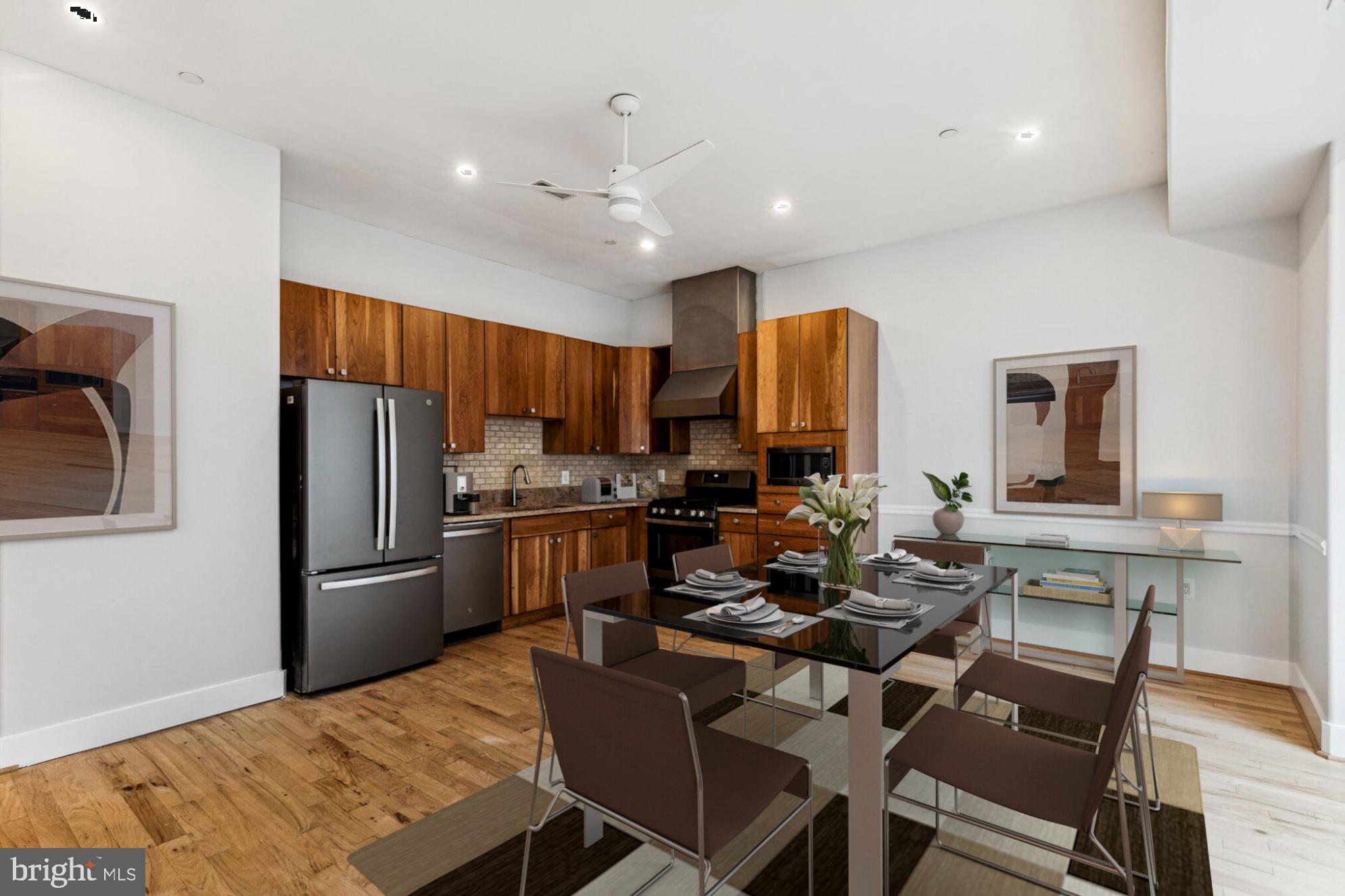 1233 BAINBRIDGE STREET Unit: E