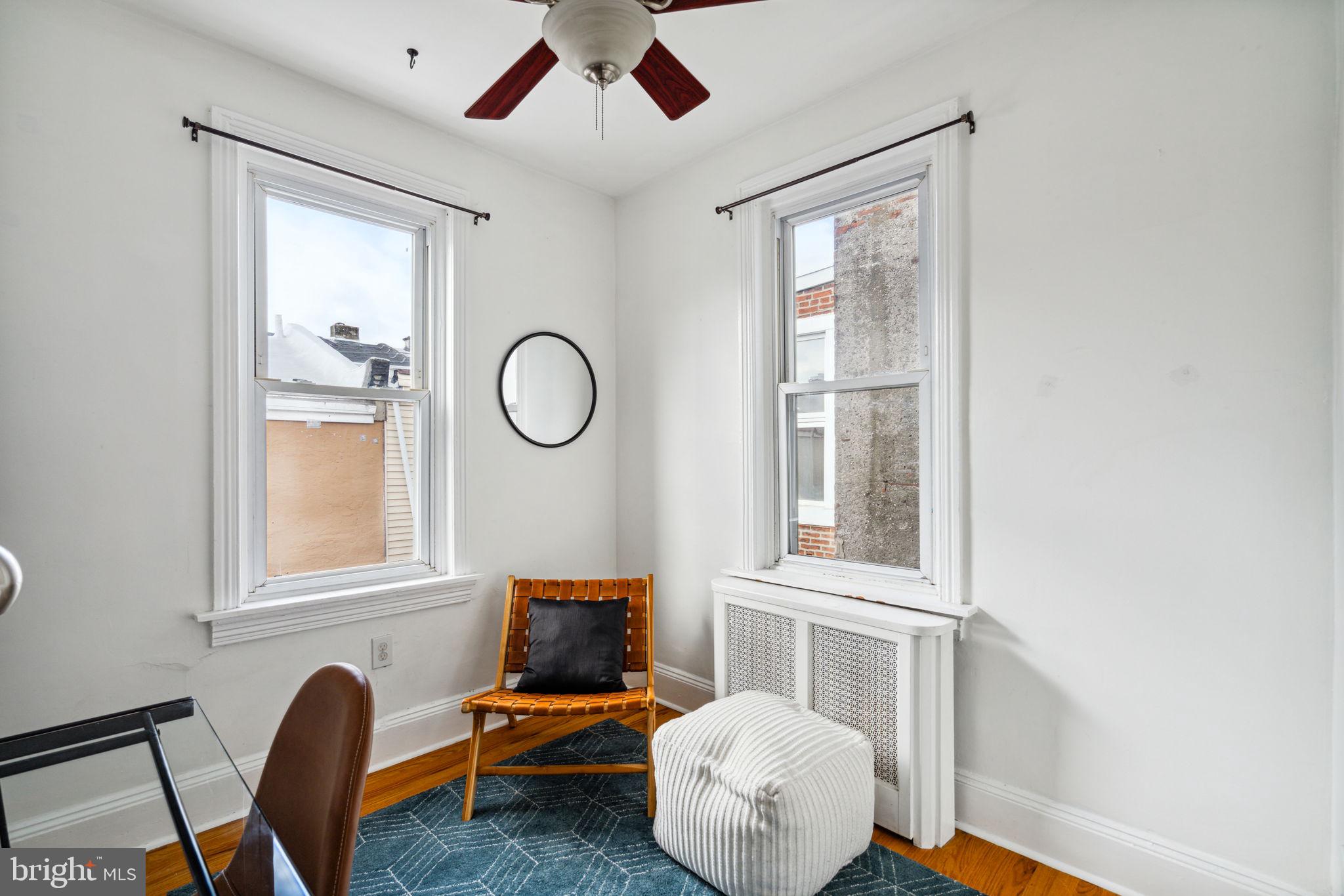 2663 E THOMPSON STREET