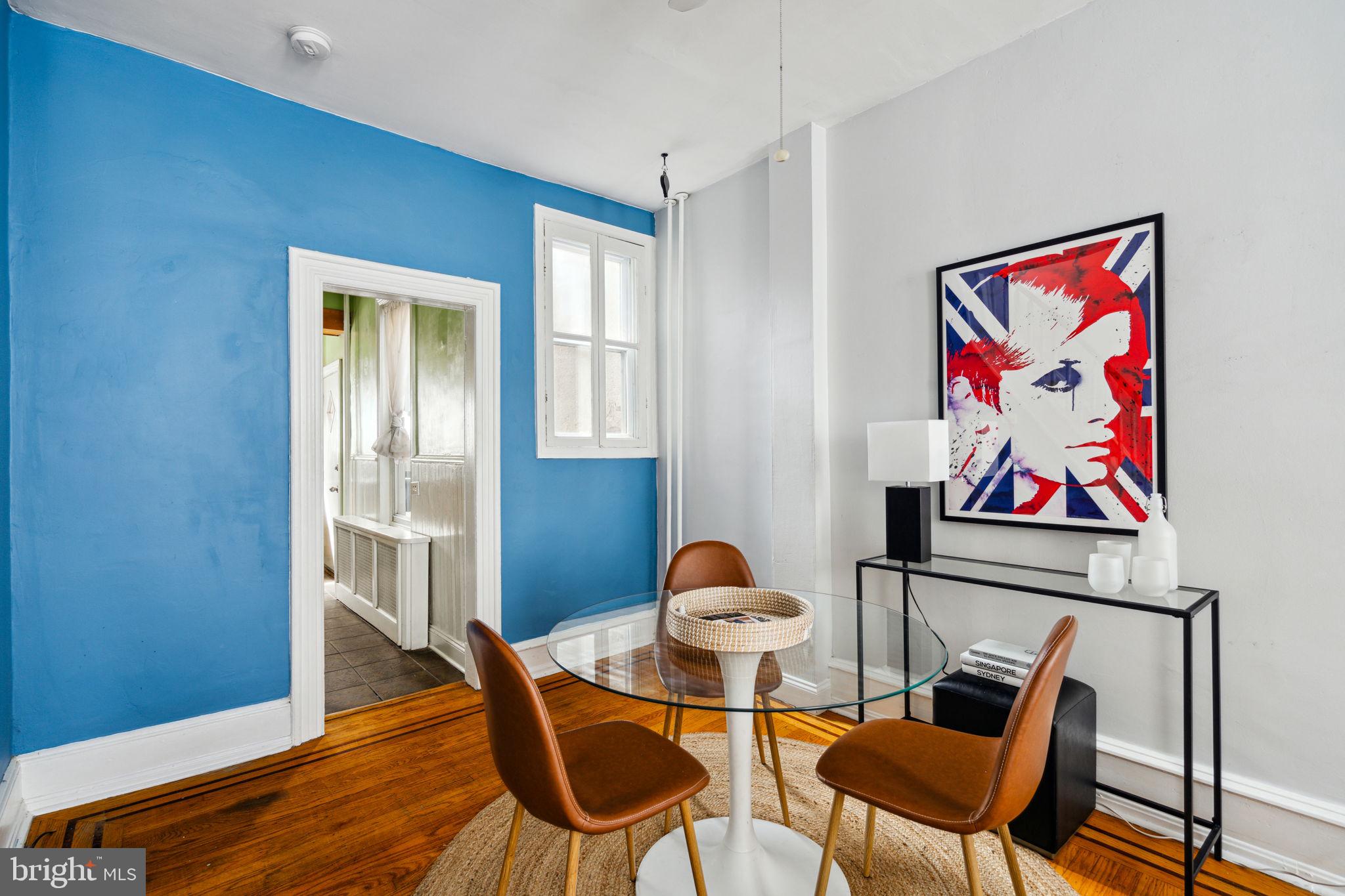 2663 E THOMPSON STREET