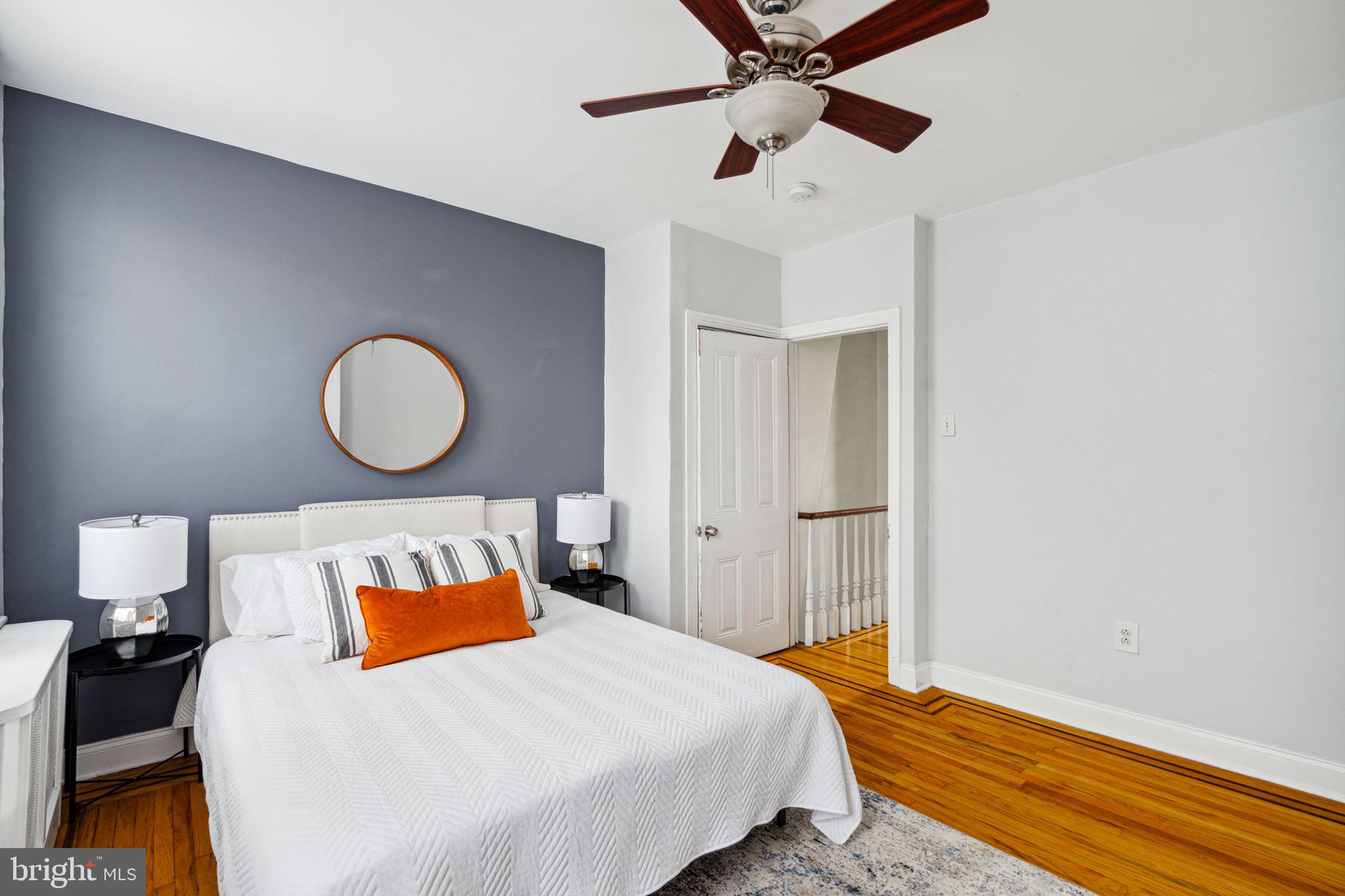 2663 E THOMPSON STREET