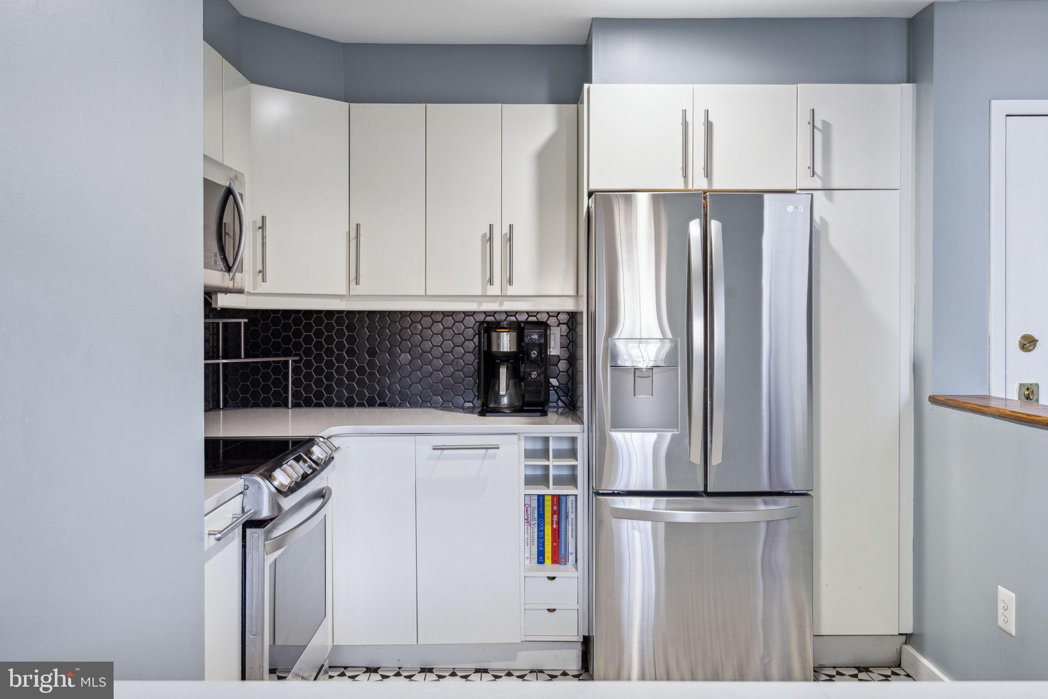315 NEW STREET Unit: 410