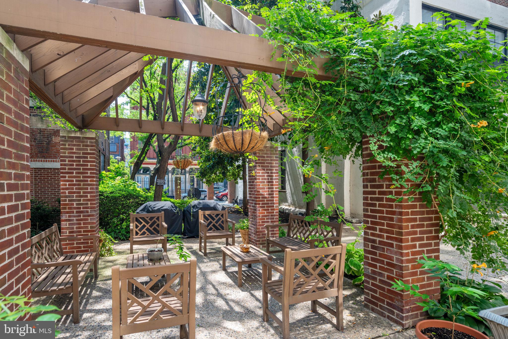 315 NEW STREET Unit: 410