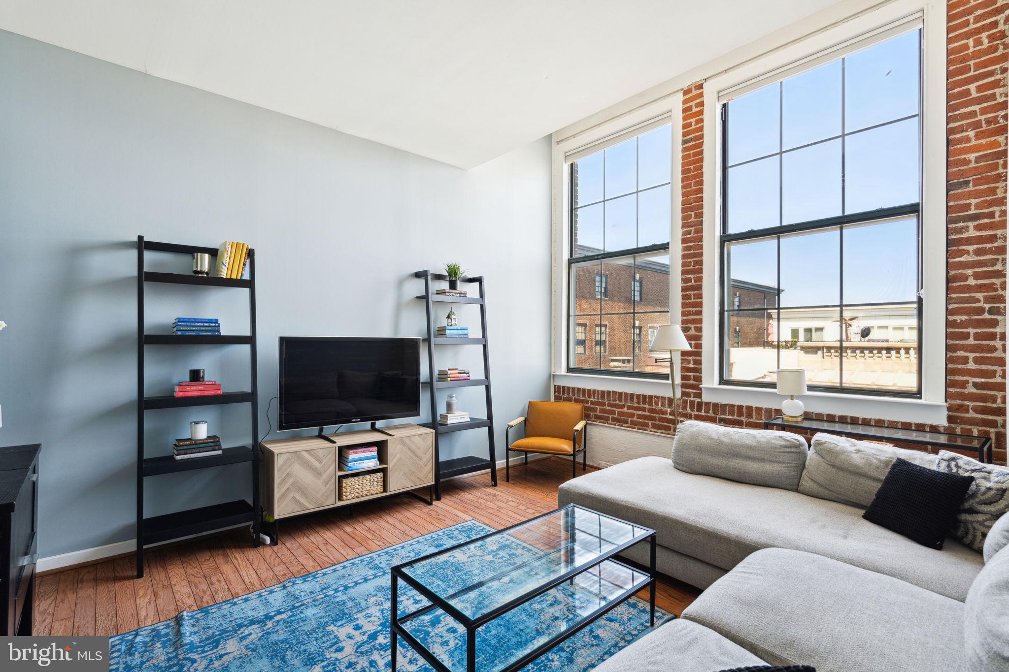 315 NEW STREET Unit: 410