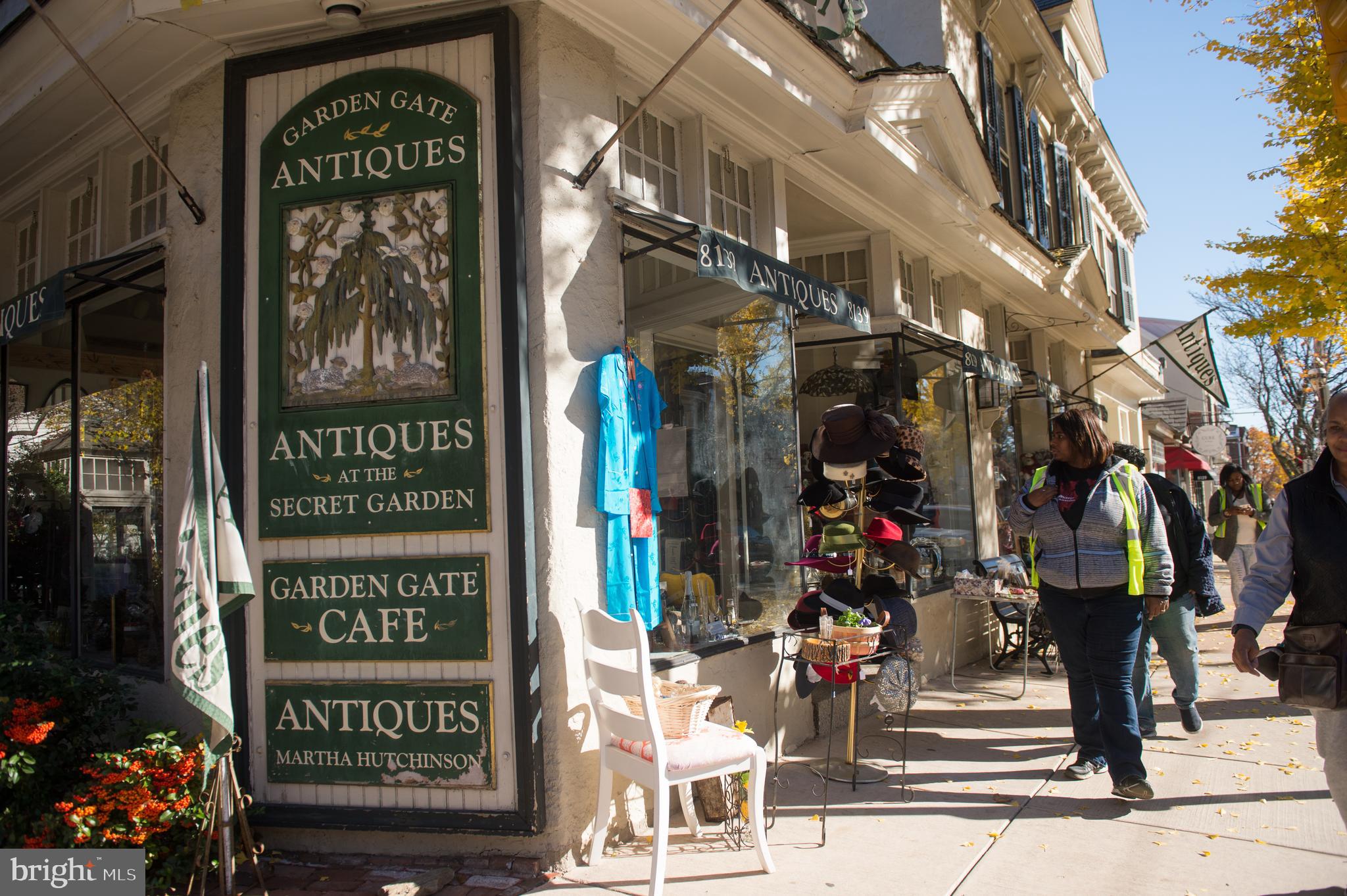 8506 ARDLEIGH STREET