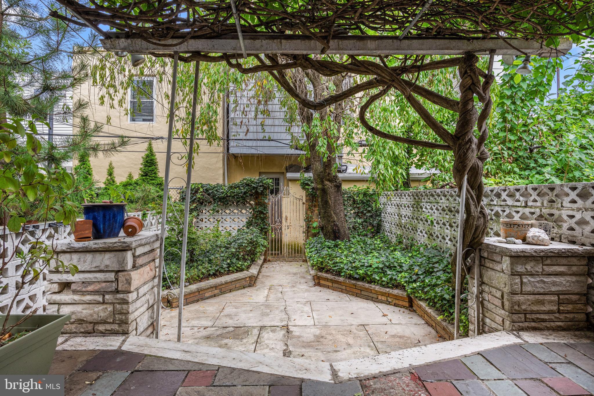 1647 S 13TH STREET