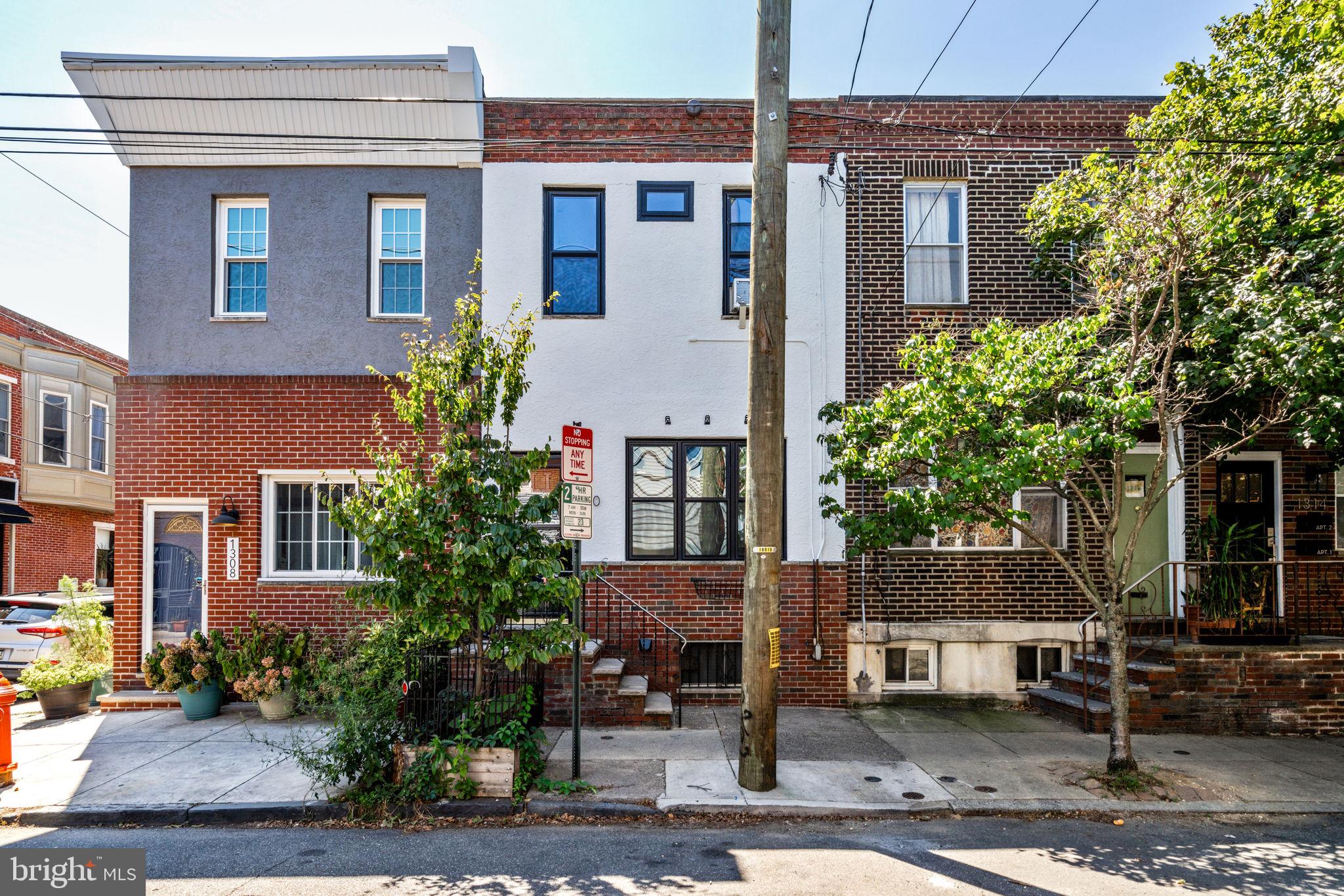 1310 DICKINSON STREET