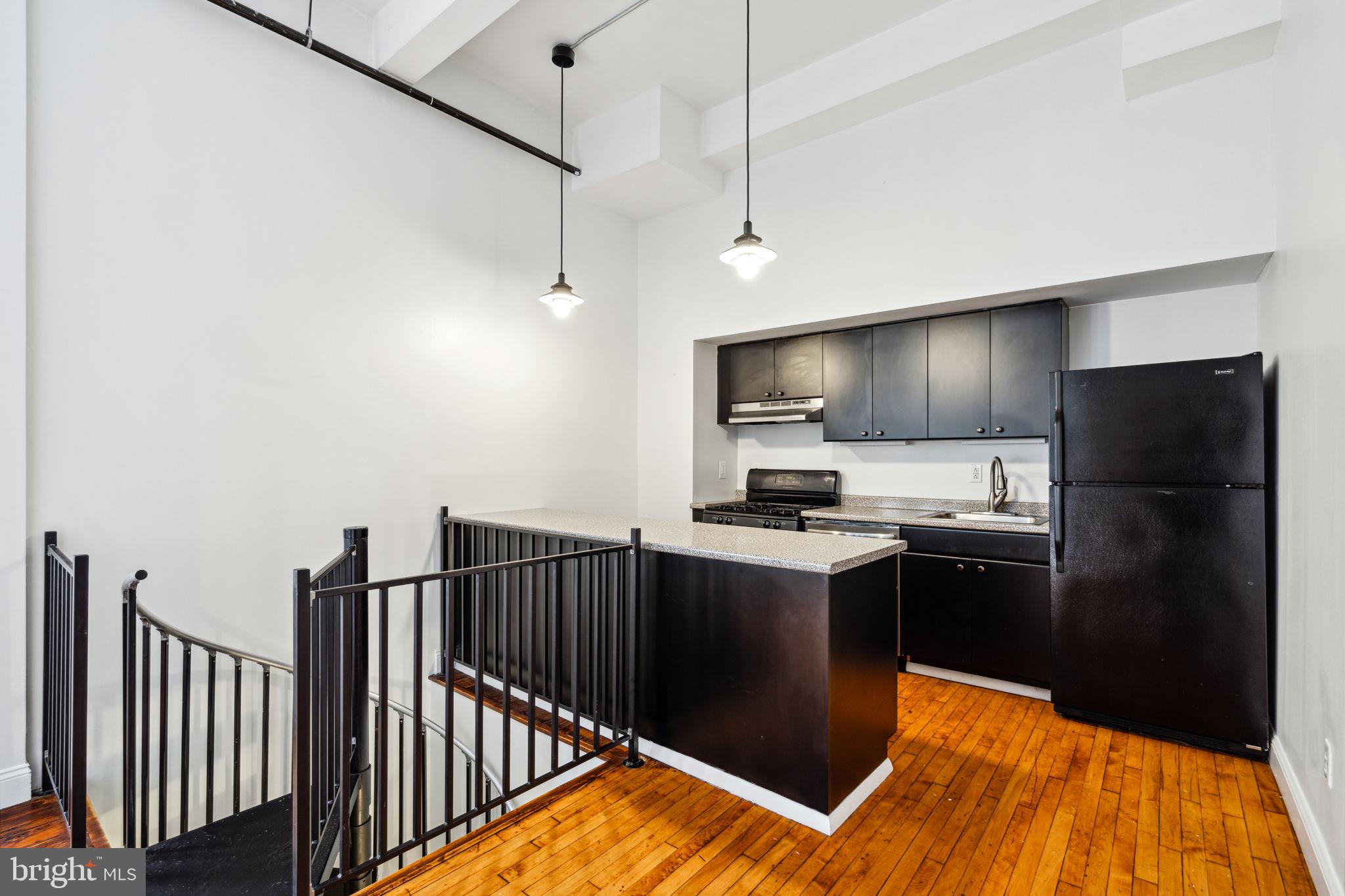 36 S STRAWBERRY STREET Unit: 2232