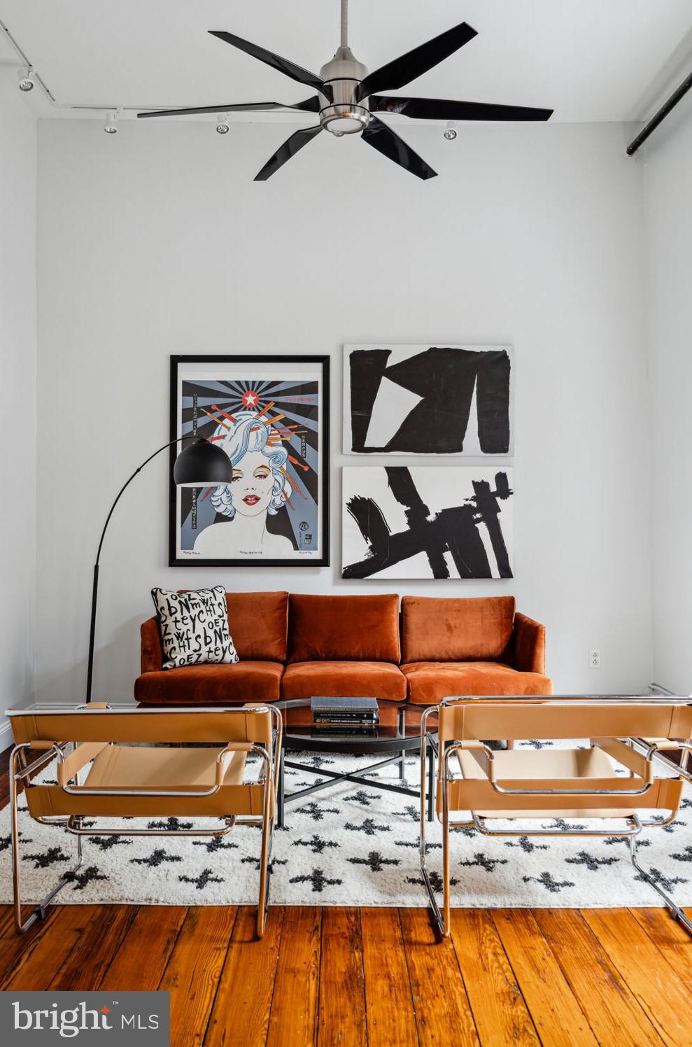 36 S STRAWBERRY STREET Unit: 2232