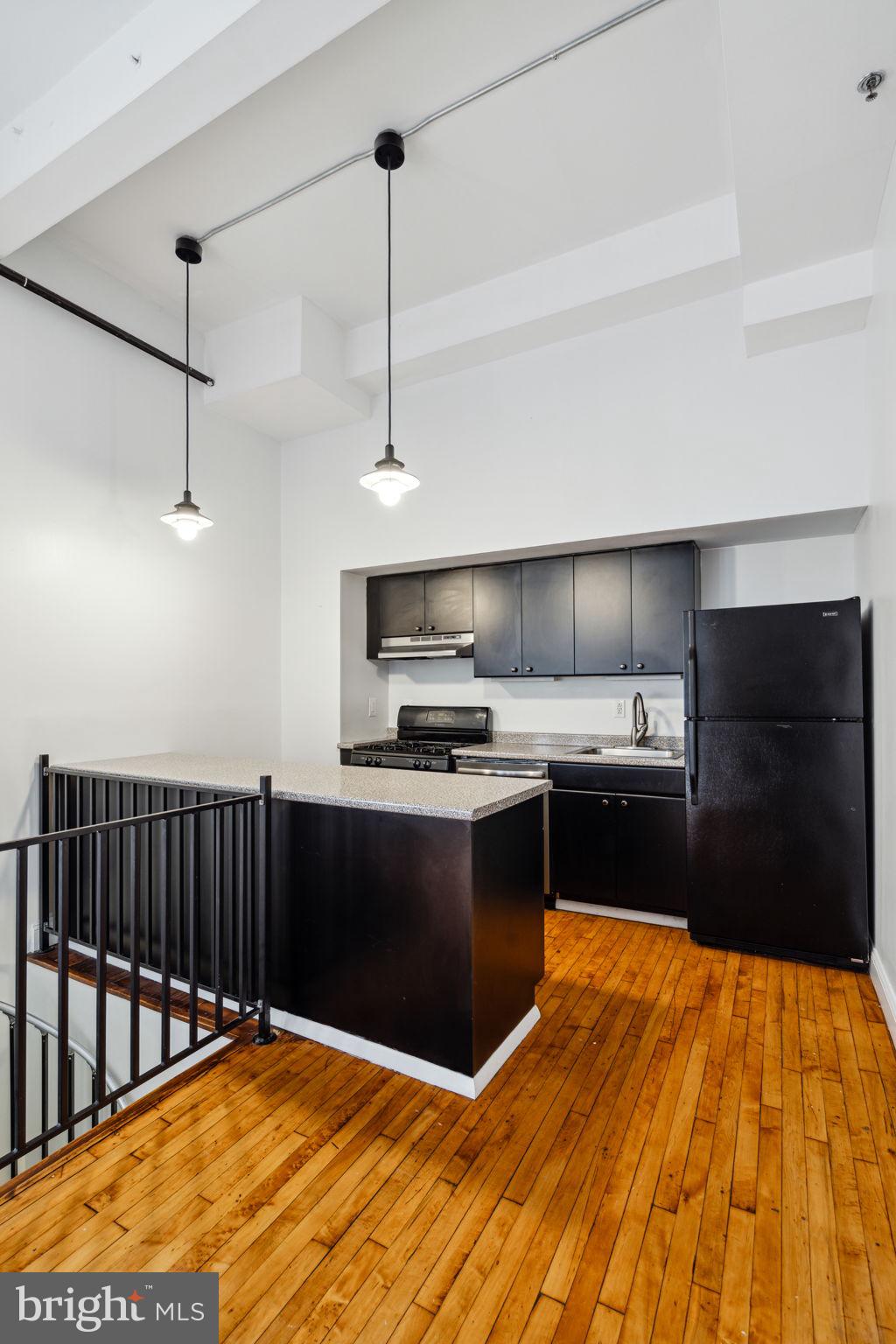 36 S STRAWBERRY STREET Unit: 2232