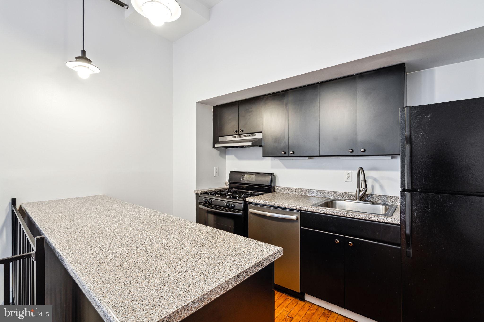 36 S STRAWBERRY STREET Unit: 2232