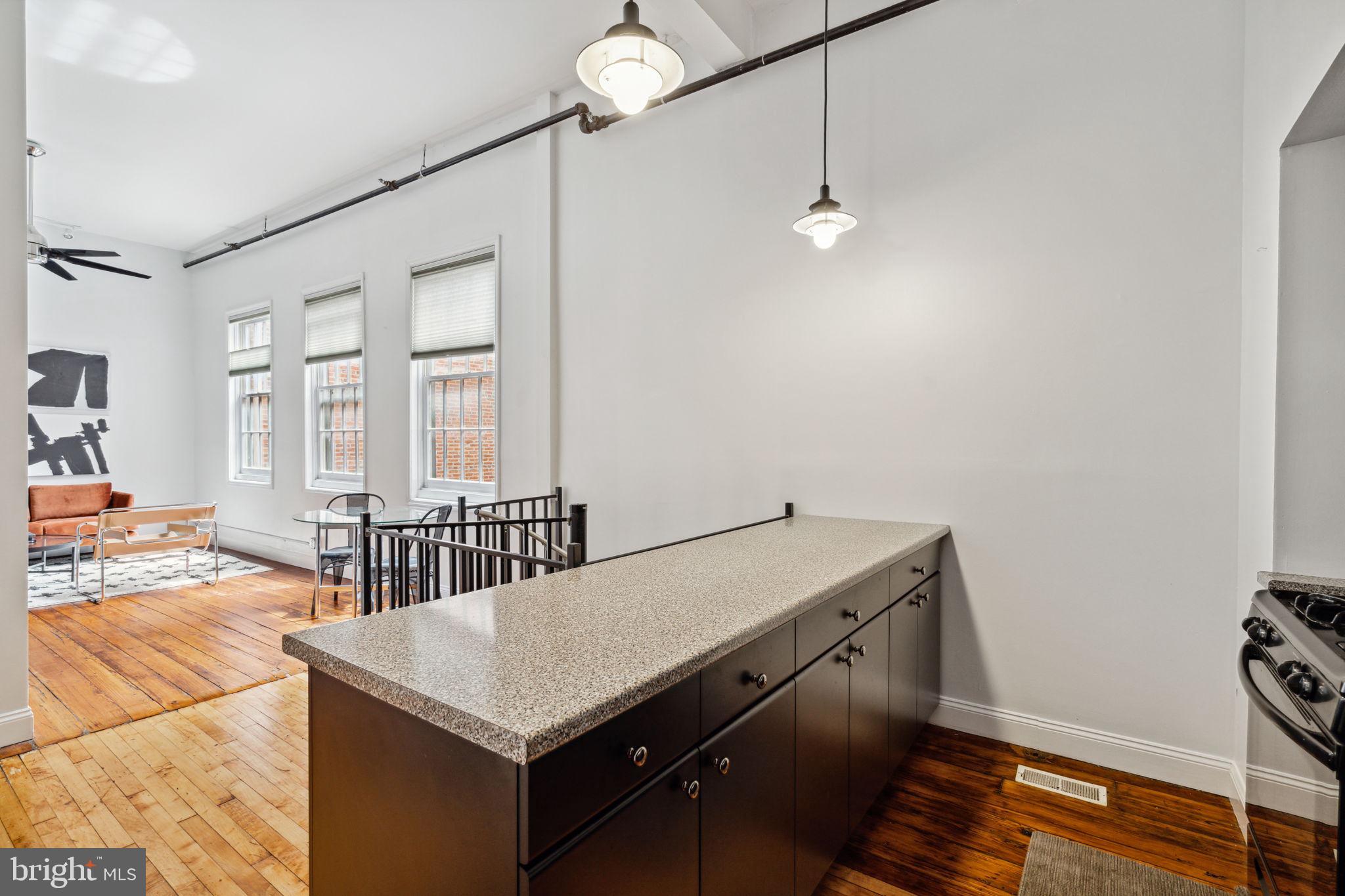 36 S STRAWBERRY STREET Unit: 2232