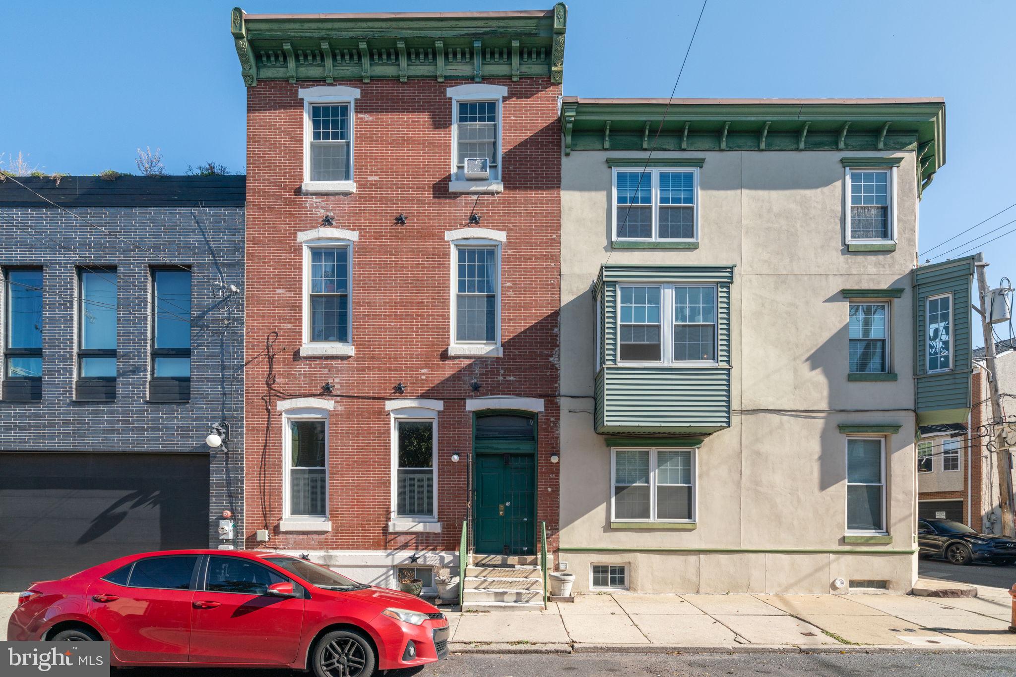 800 N LAWRENCE STREET Unit: E