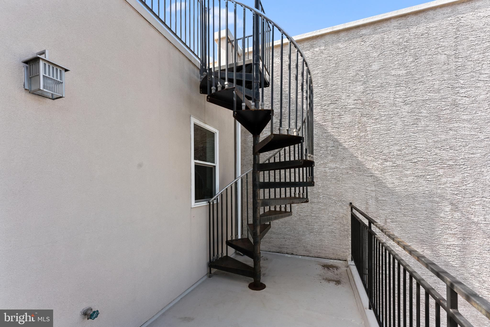 2516 Grays Ferry AVENUE