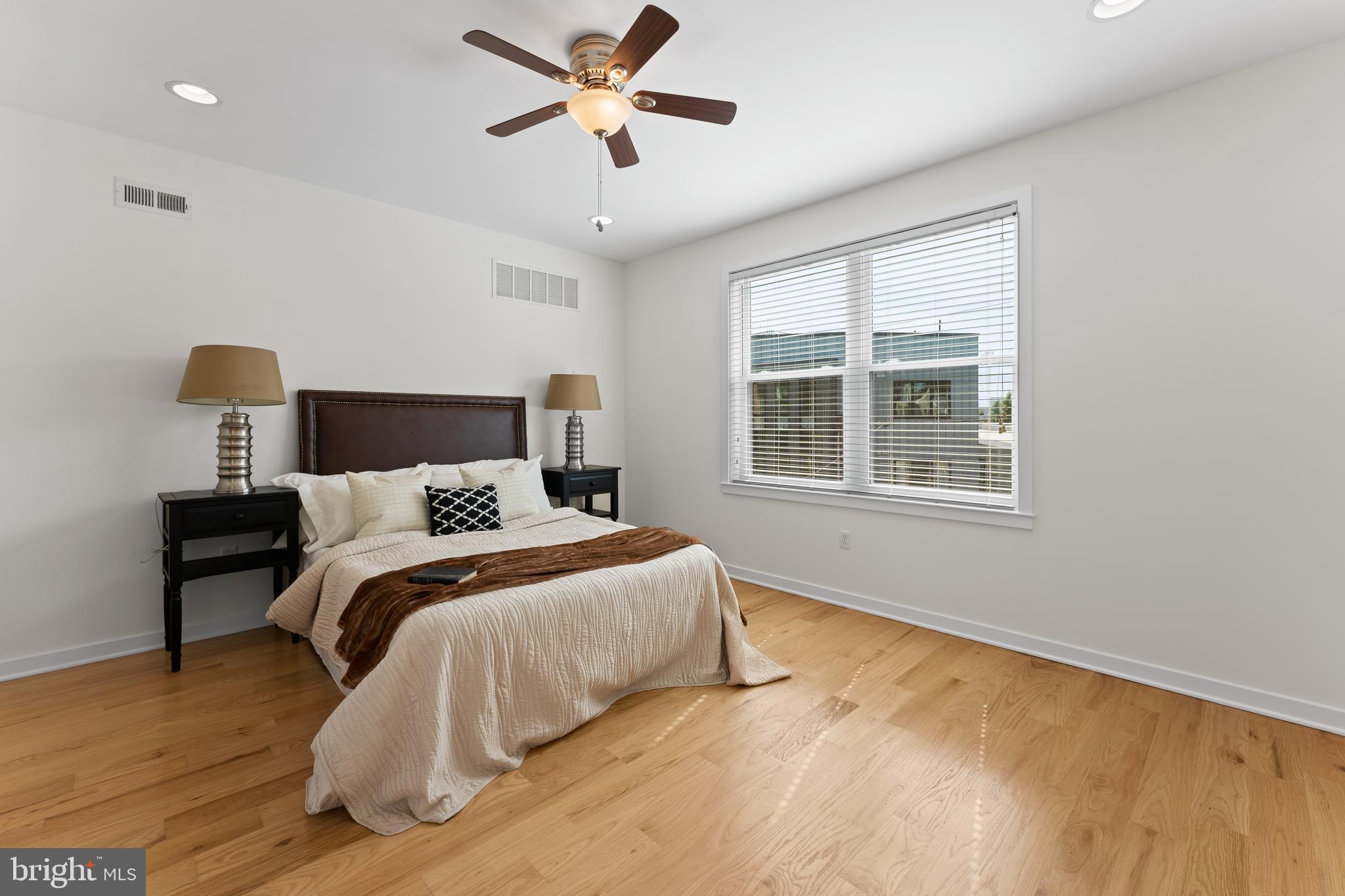 2516 Grays Ferry AVENUE