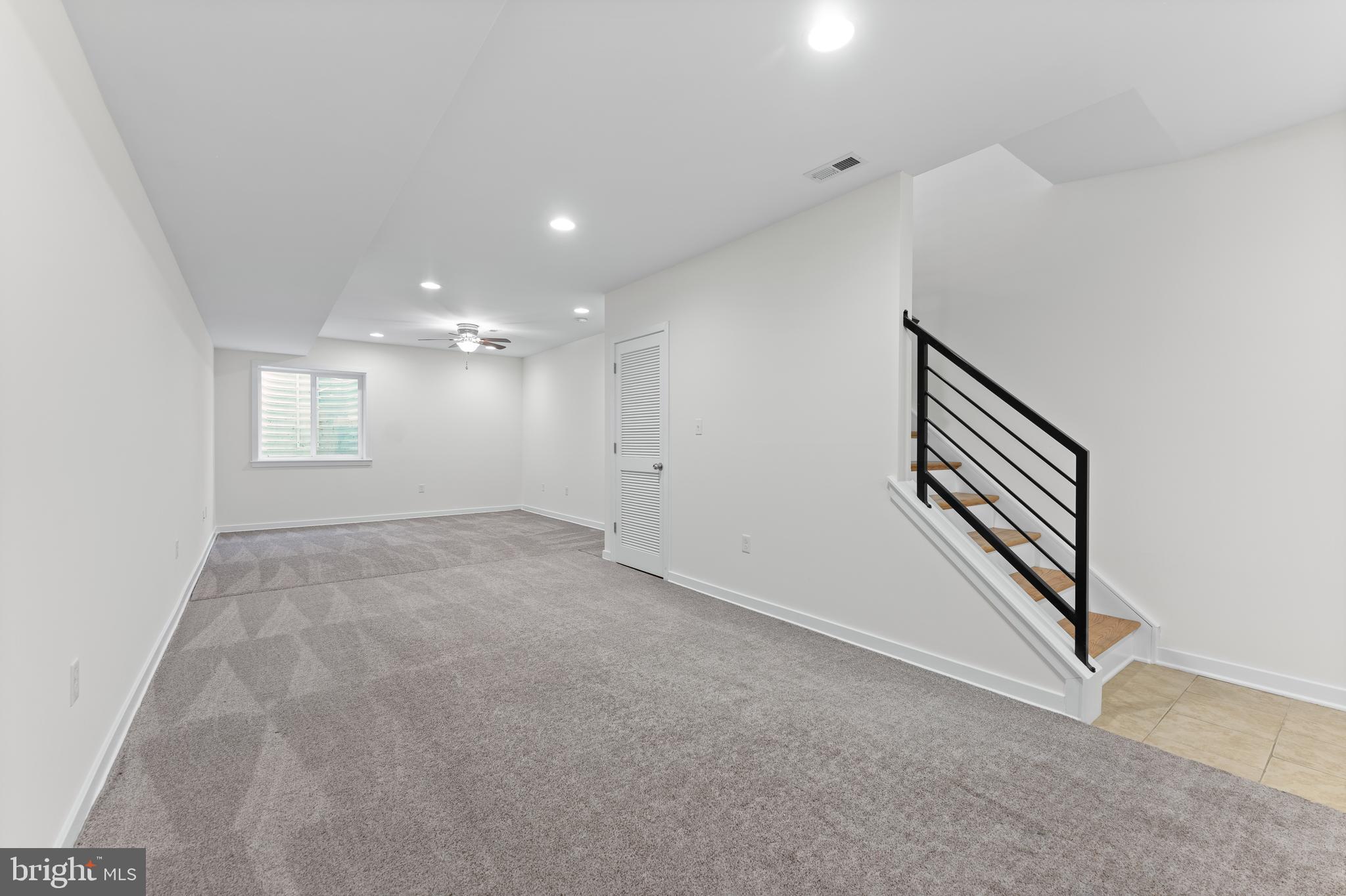 2516 Grays Ferry AVENUE