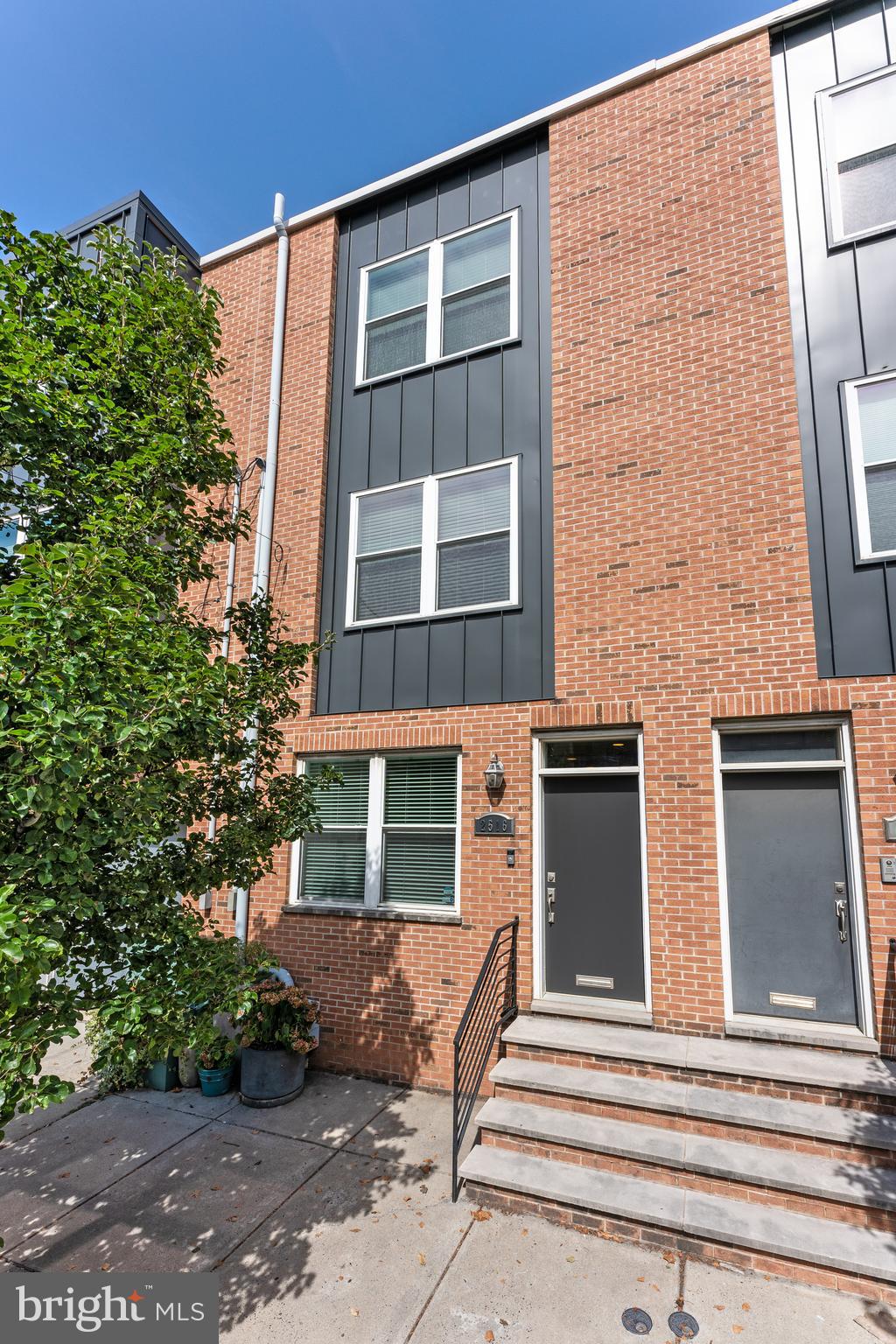 2516 Grays Ferry AVENUE