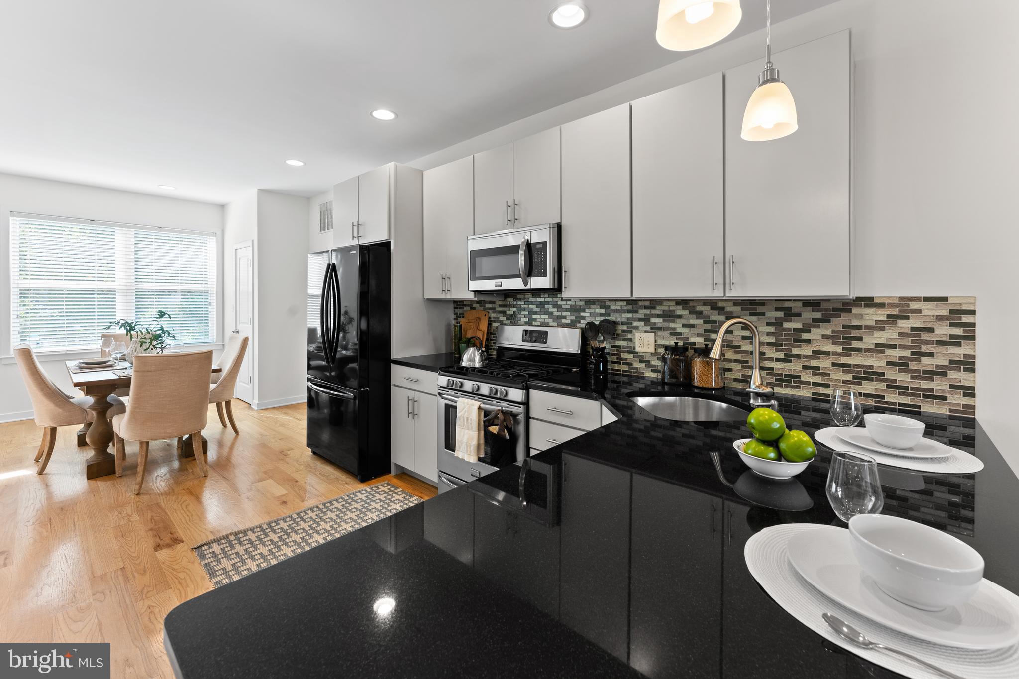 2516 Grays Ferry AVENUE