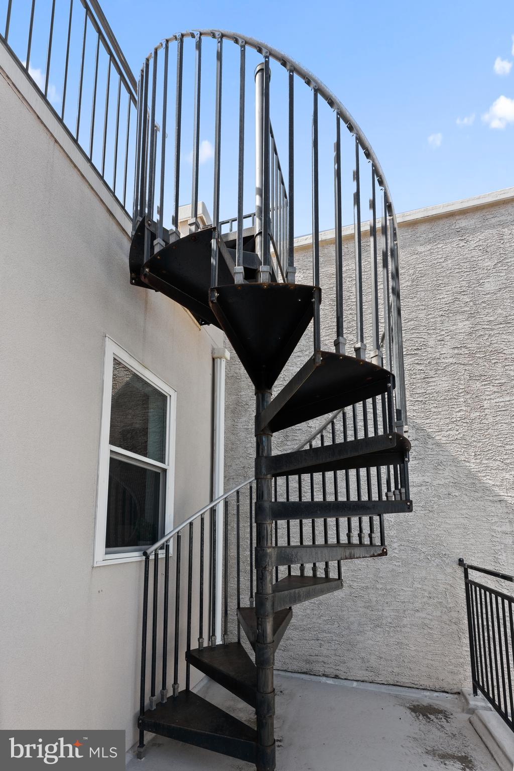 2516 Grays Ferry AVENUE