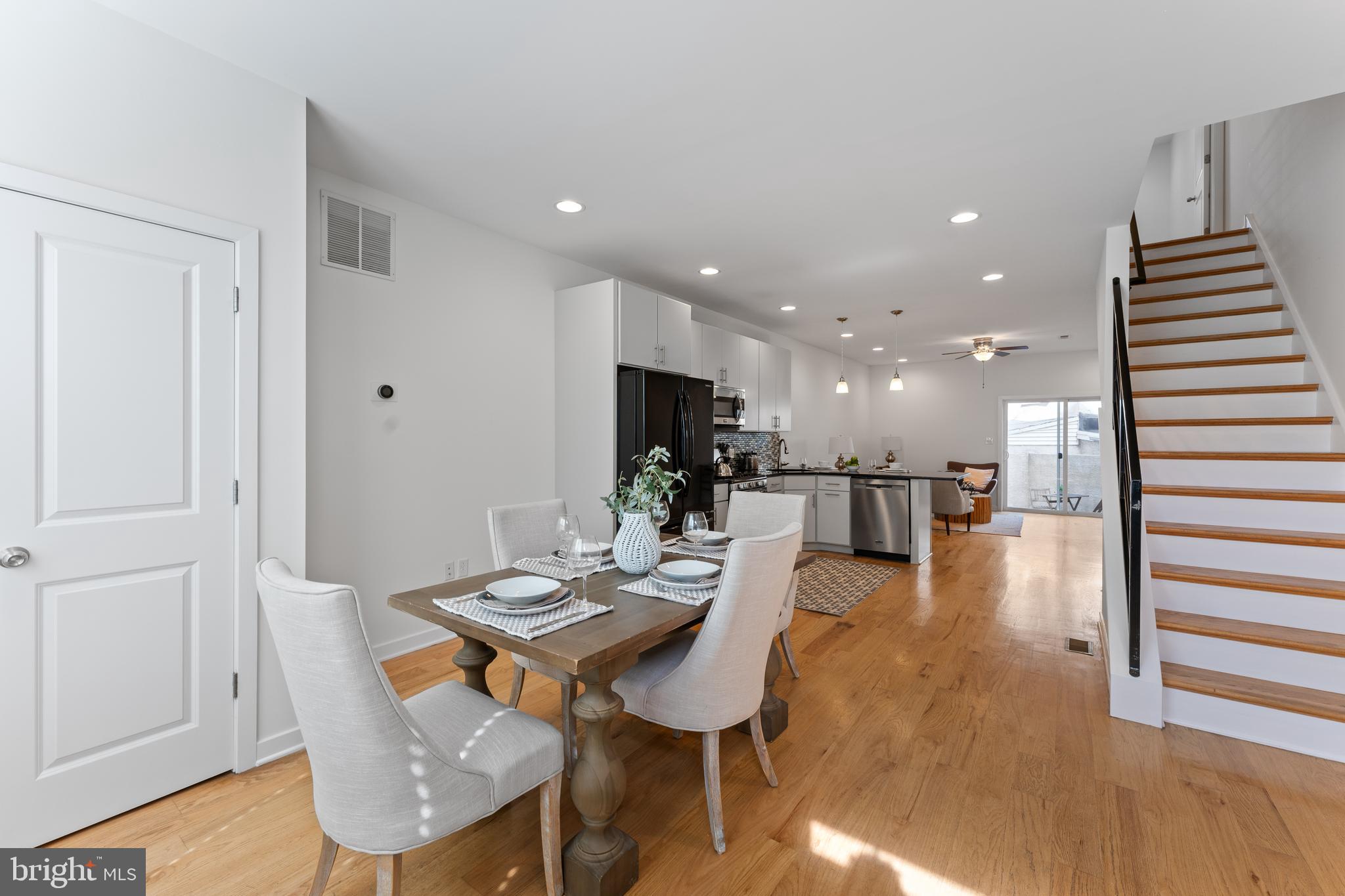 2516 Grays Ferry AVENUE