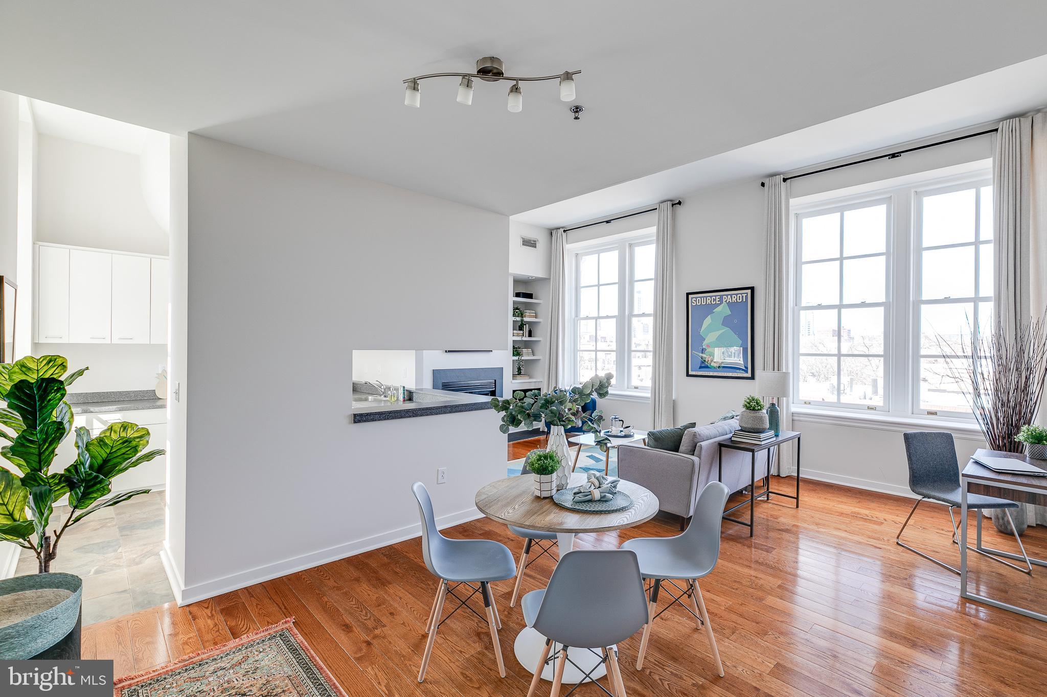 314 Catharine STREET Unit: 301C