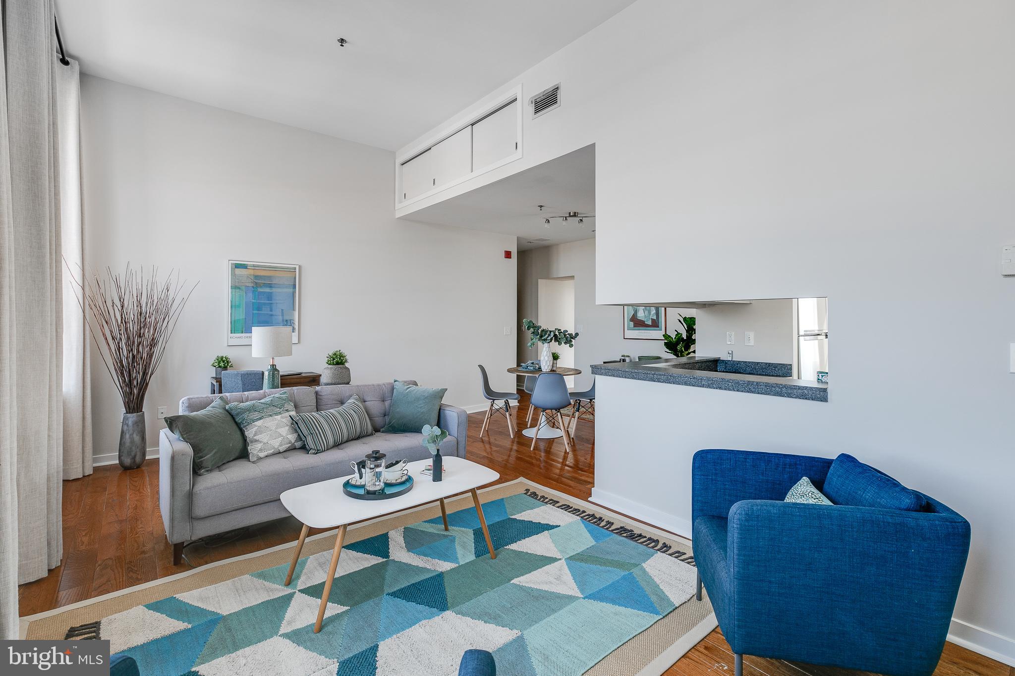 314 Catharine STREET Unit: 301C