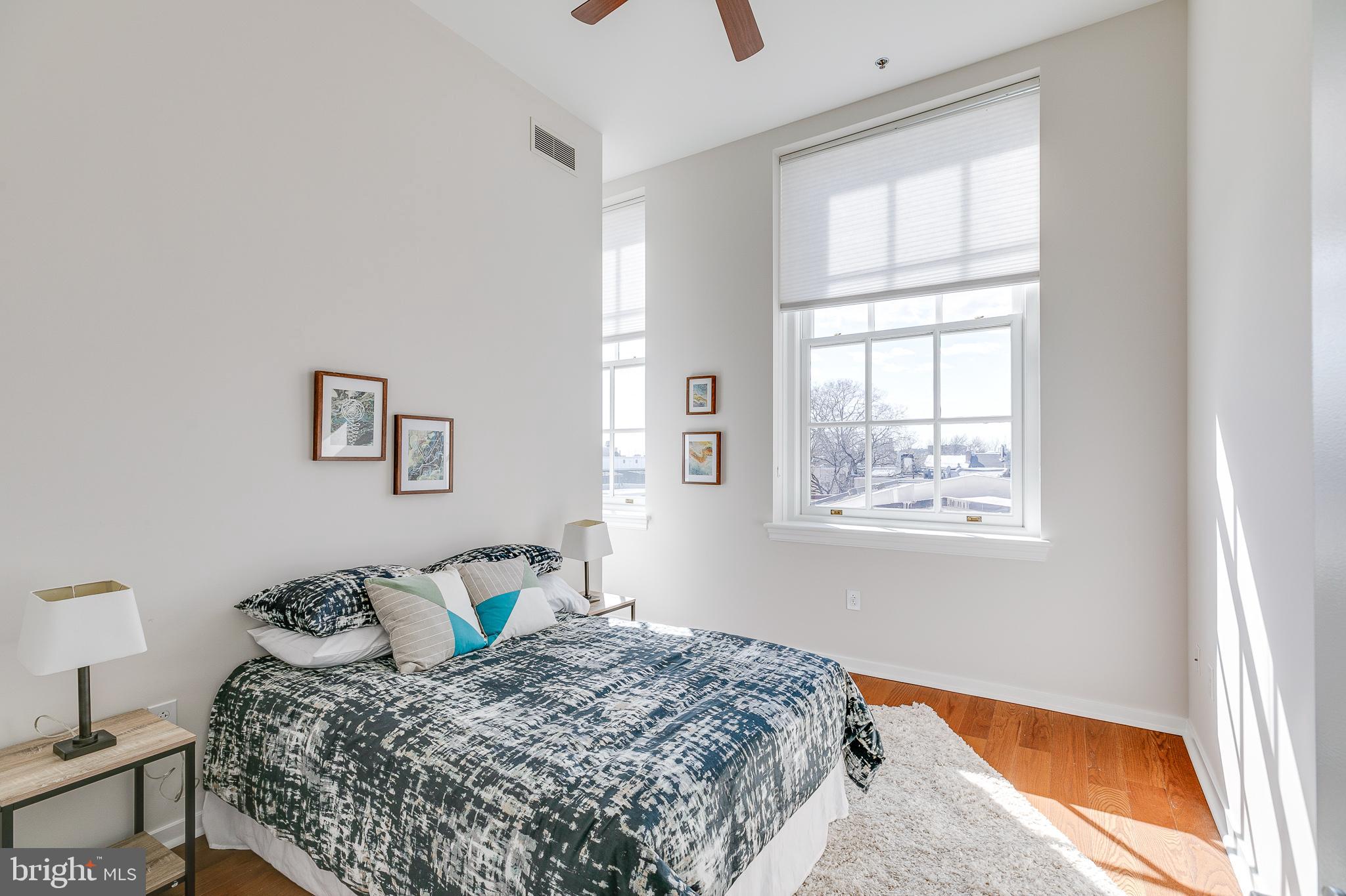 314 Catharine STREET Unit: 301C