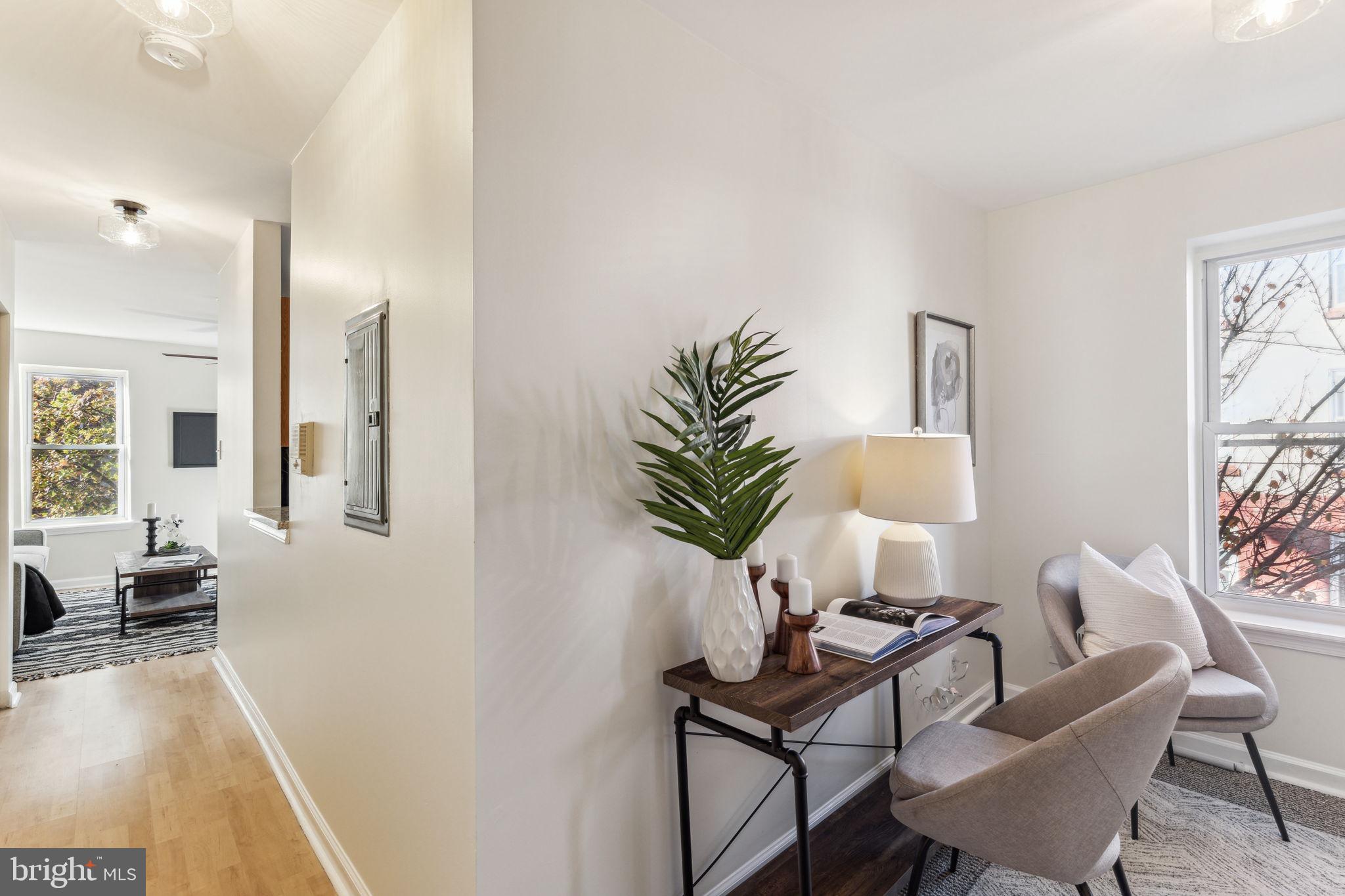 909 S 20th STREET Unit: 2