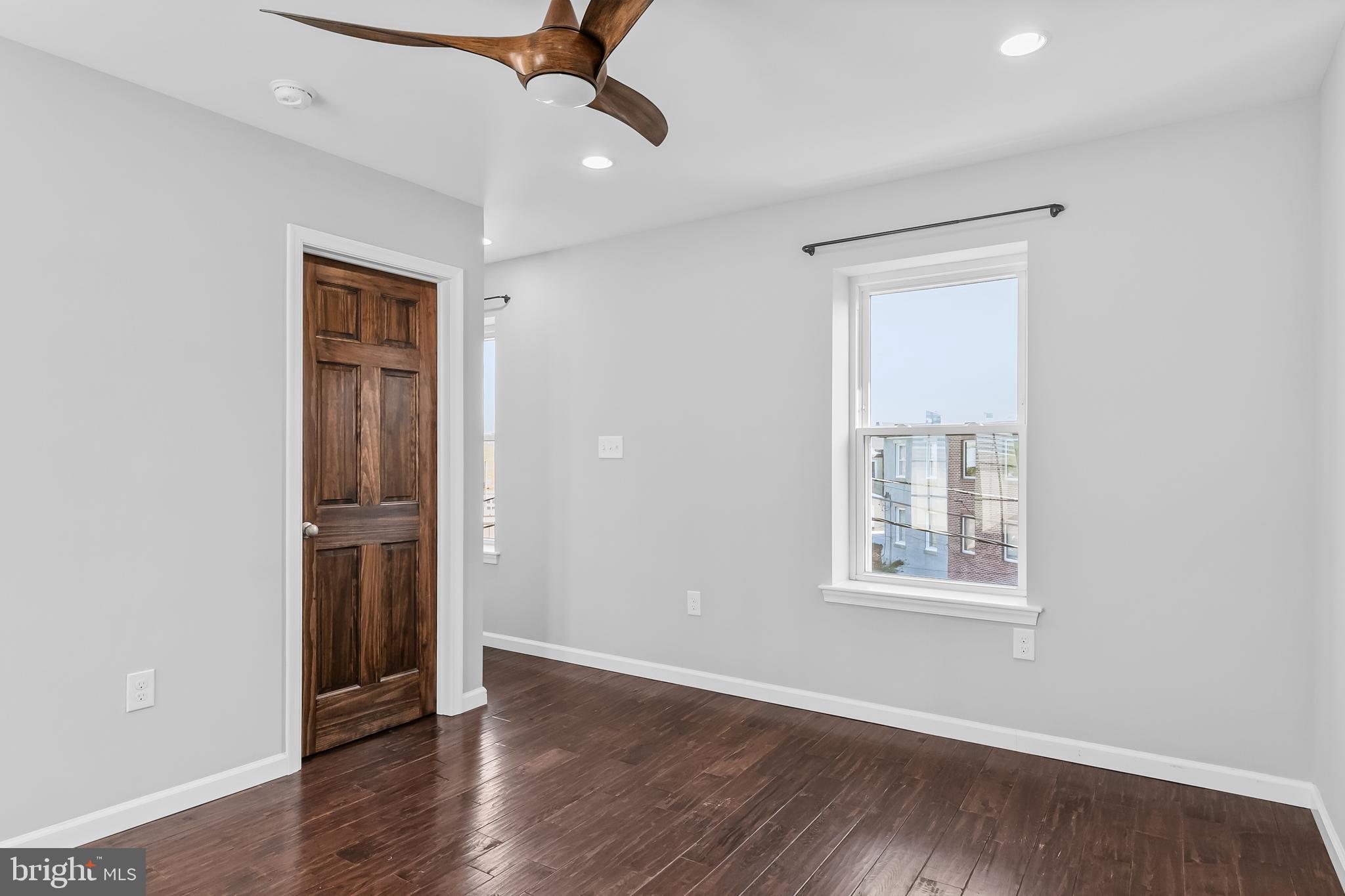 1120 O'Neil STREET